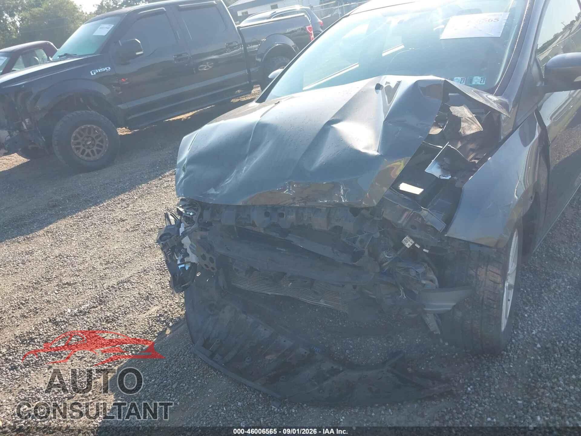 FORD FOCUS 2017 - 1FADP3F21HL331841