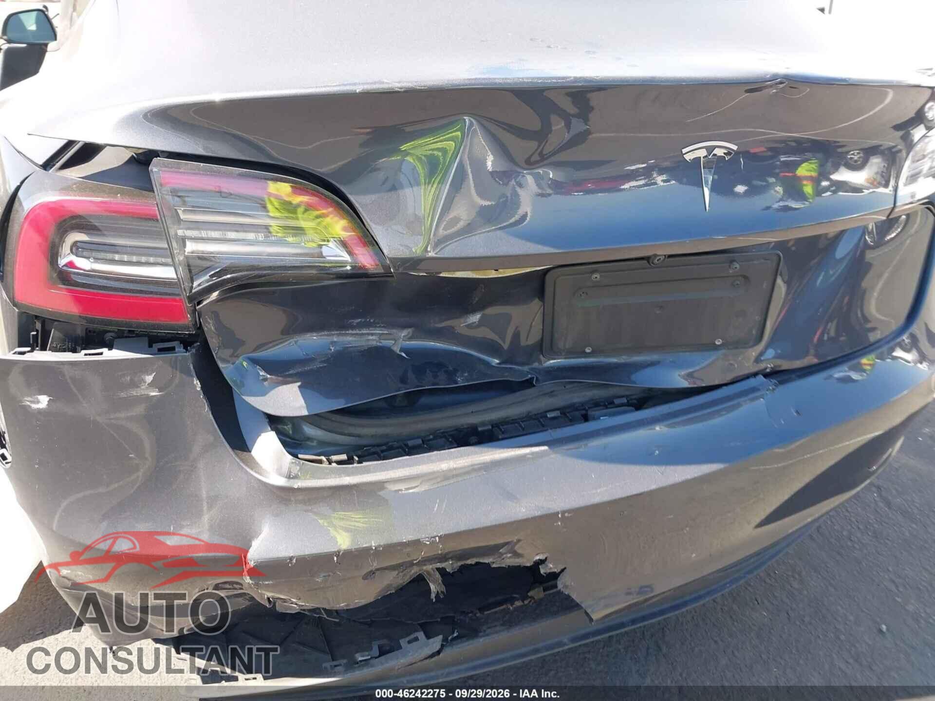 TESLA MODEL 3 2023 - 5YJ3E1EA8PF424107