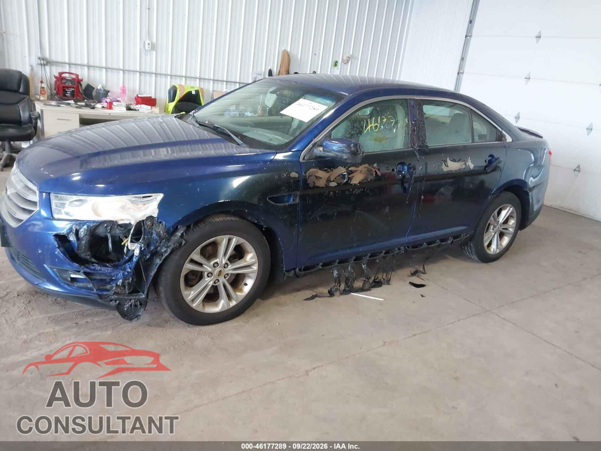 FORD TAURUS 2013 - 1FAHP2E82DG102797