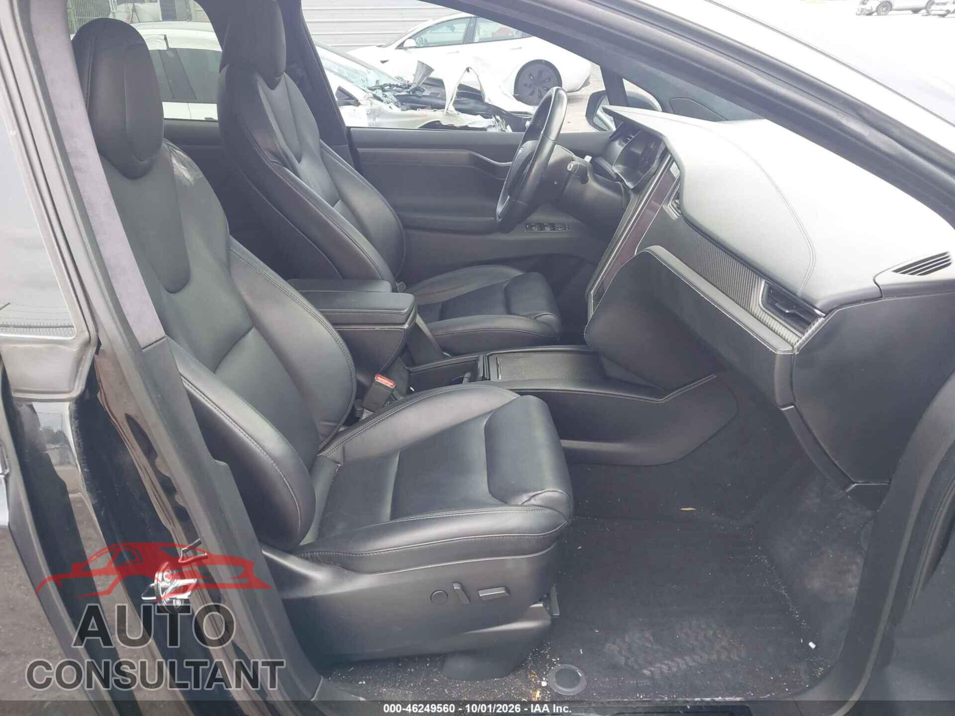 TESLA MODEL X 2021 - 5YJXCAE40MF322331
