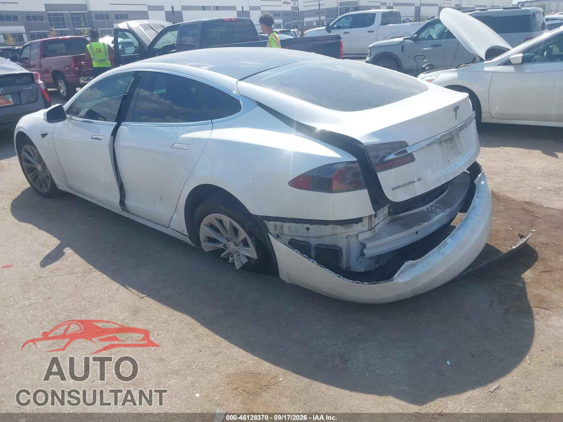 TESLA MODEL S 2017 - 5YJSA1E1XHF204492