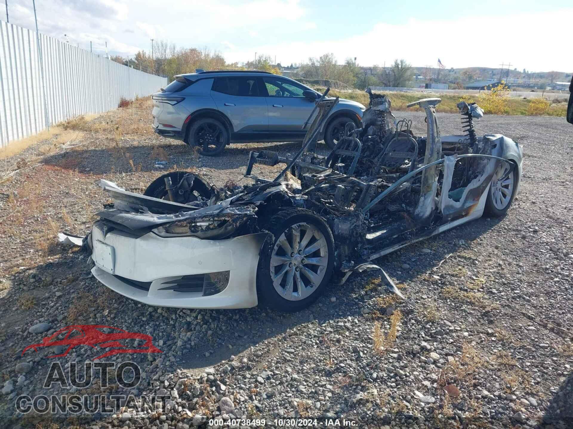 TESLA MODEL S 2016 - 5YJSA1E13GF146093
