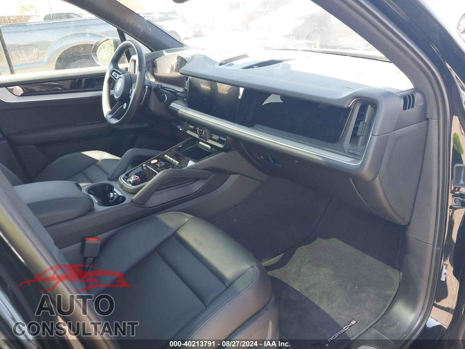 PORSCHE CAYENNE 2024 - WP1AA2AY2RDA09420
