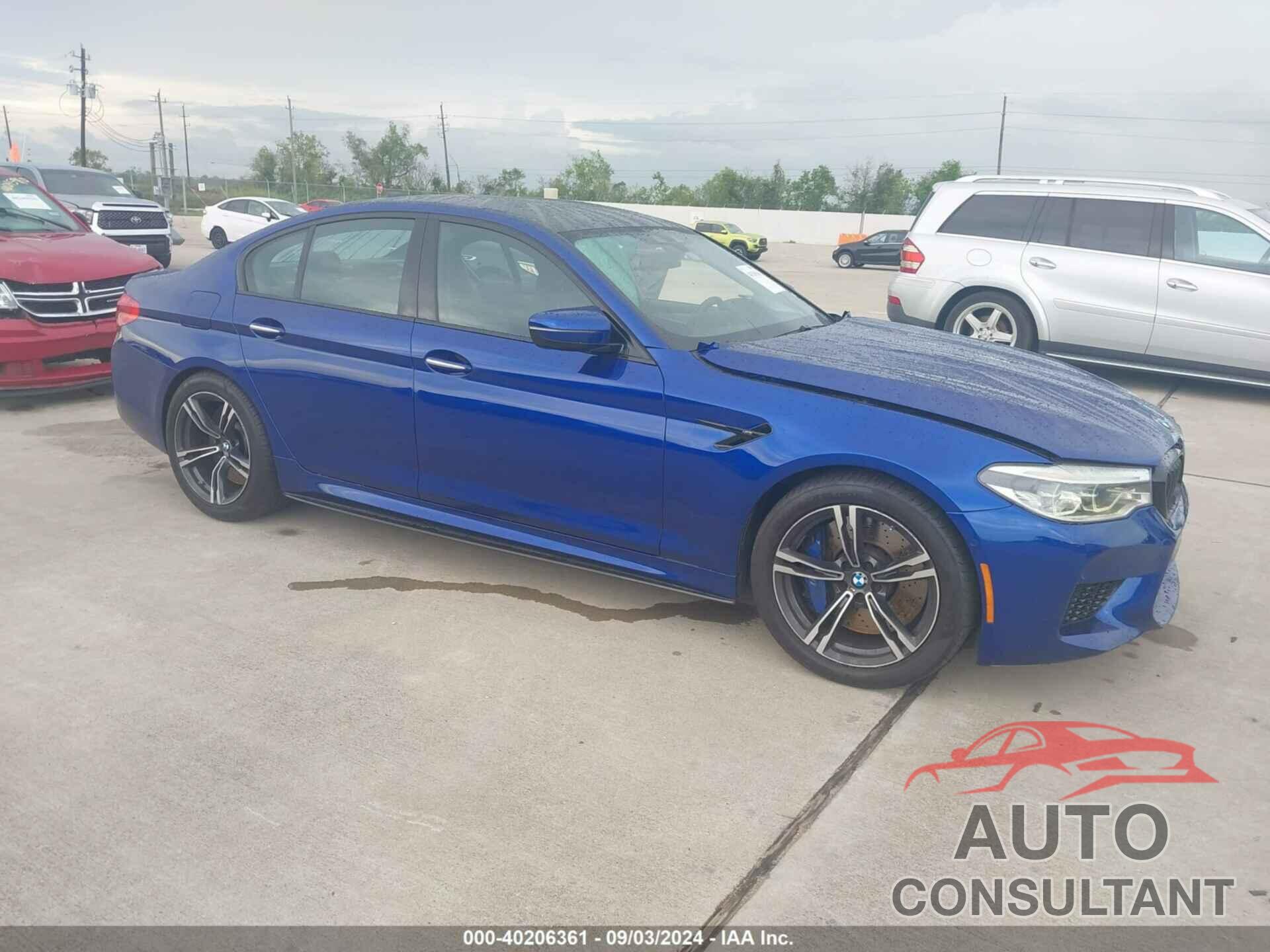 BMW M5 2018 - WBSJF0C5XJB284049