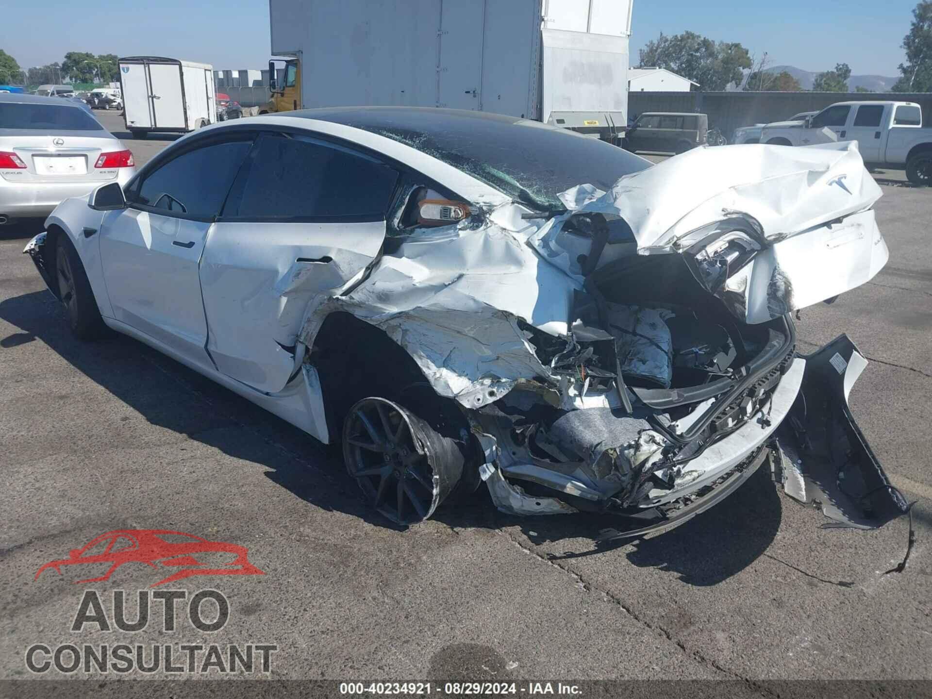 TESLA MODEL 3 2022 - 5YJ3E1EB6NF271510
