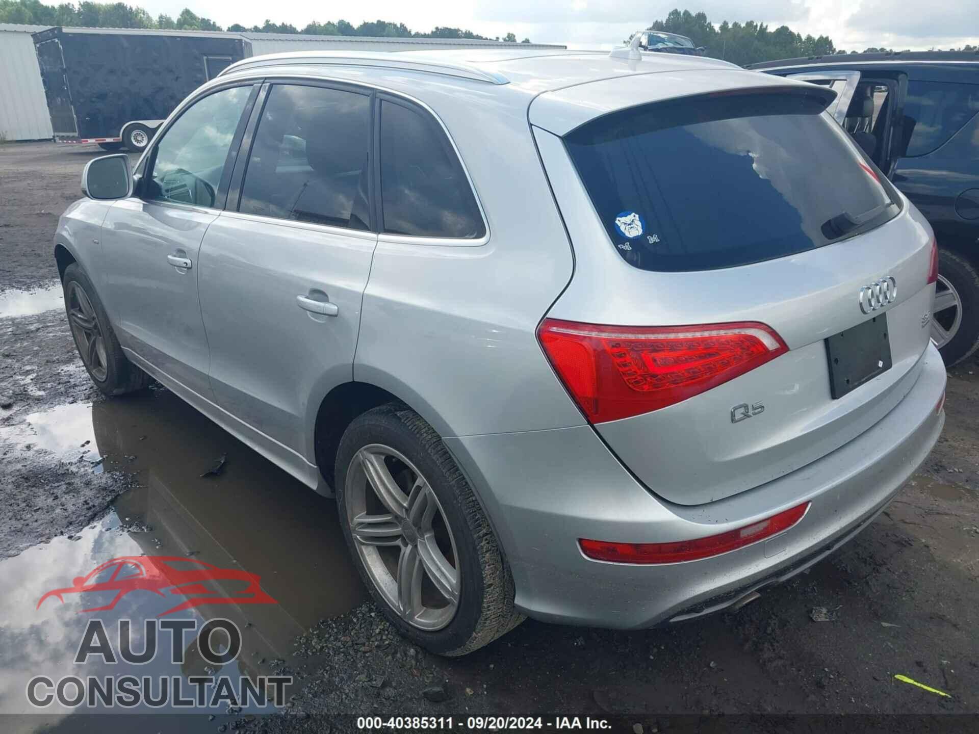 AUDI Q5 2011 - WA1DKAFP2BA007710