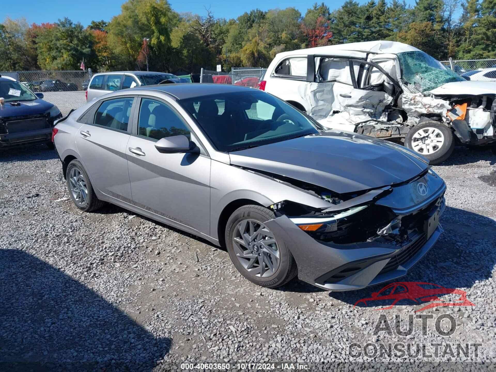 HYUNDAI ELANTRA 2024 - KMHLM4DG4RU809793