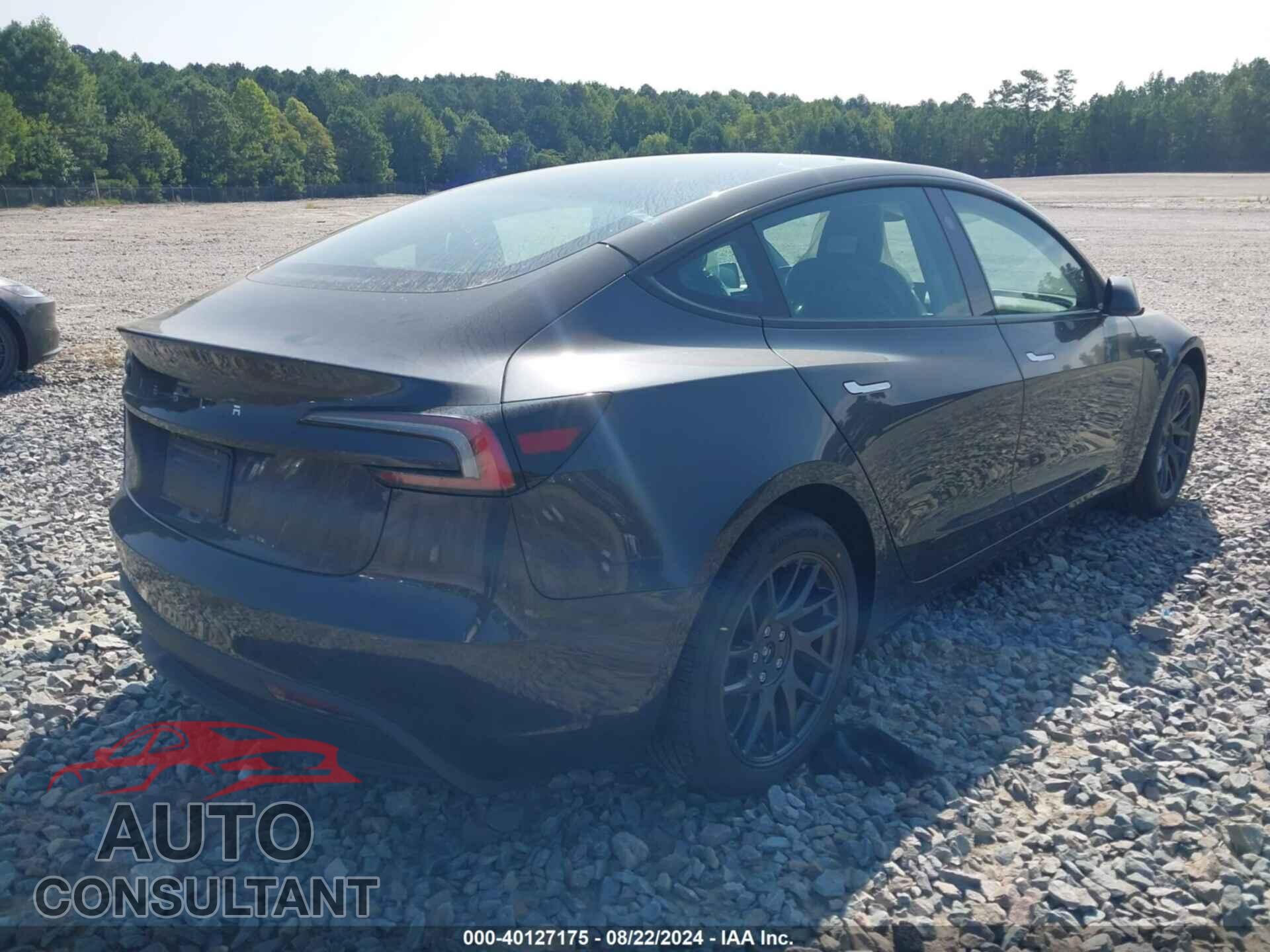 TESLA MODEL 3 2024 - 5YJ3E1EA9RF821229