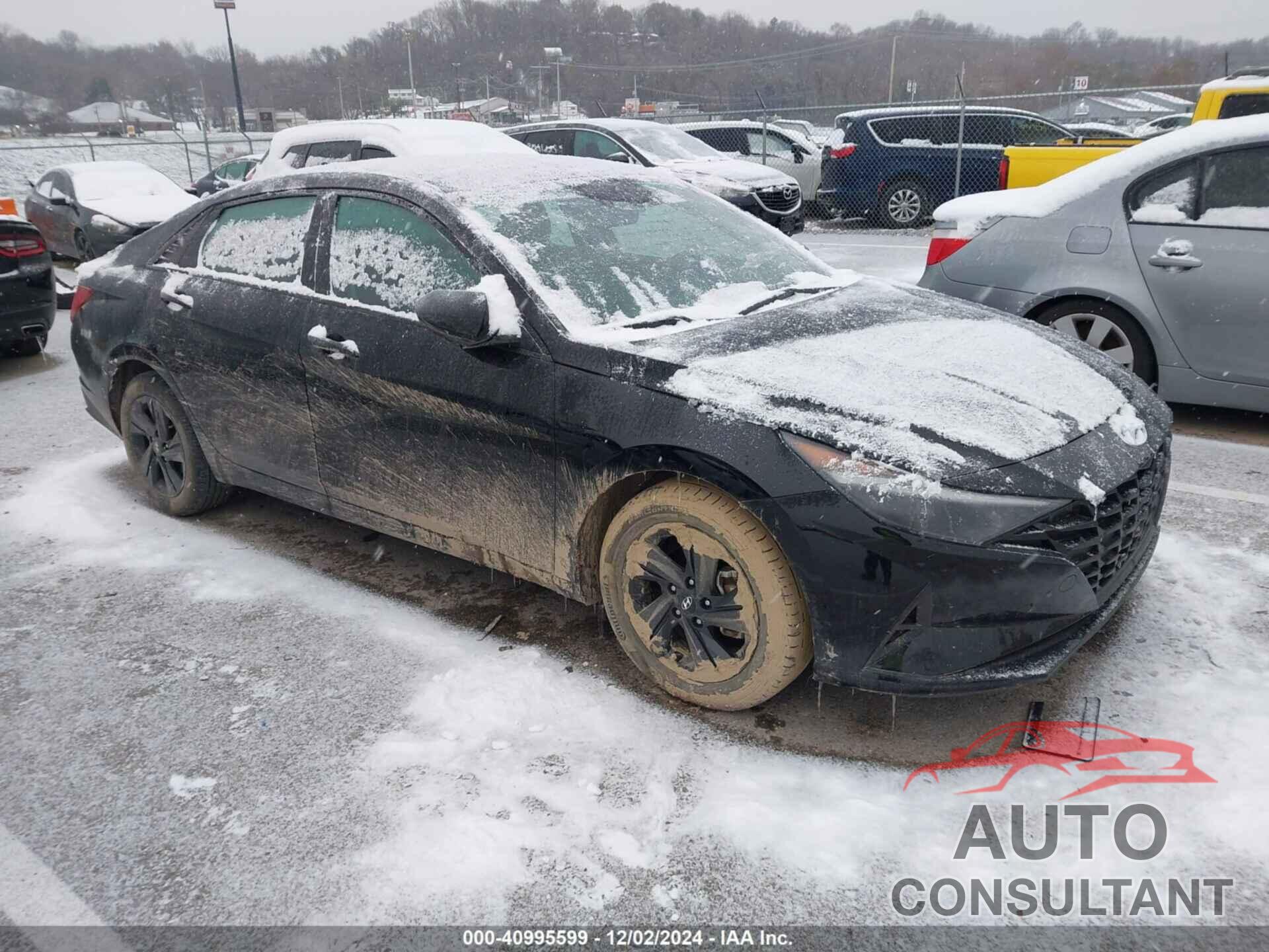 HYUNDAI ELANTRA 2023 - KMHLM4AG3PU414943