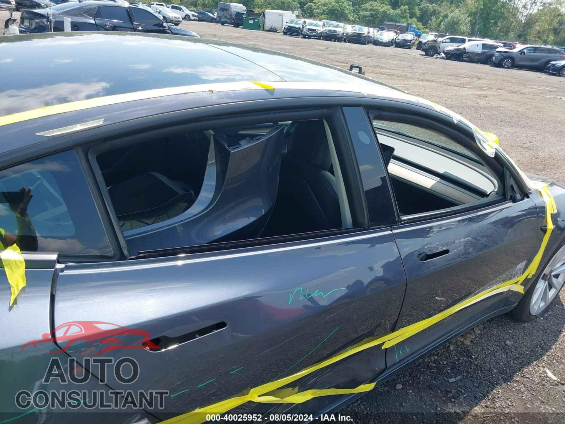 TESLA MODEL 3 2023 - 5YJ3E1EA3PF435760