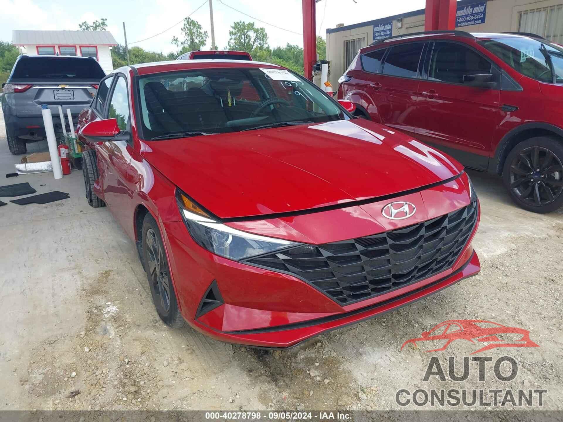 HYUNDAI ELANTRA 2023 - KMHLM4AG4PU436191