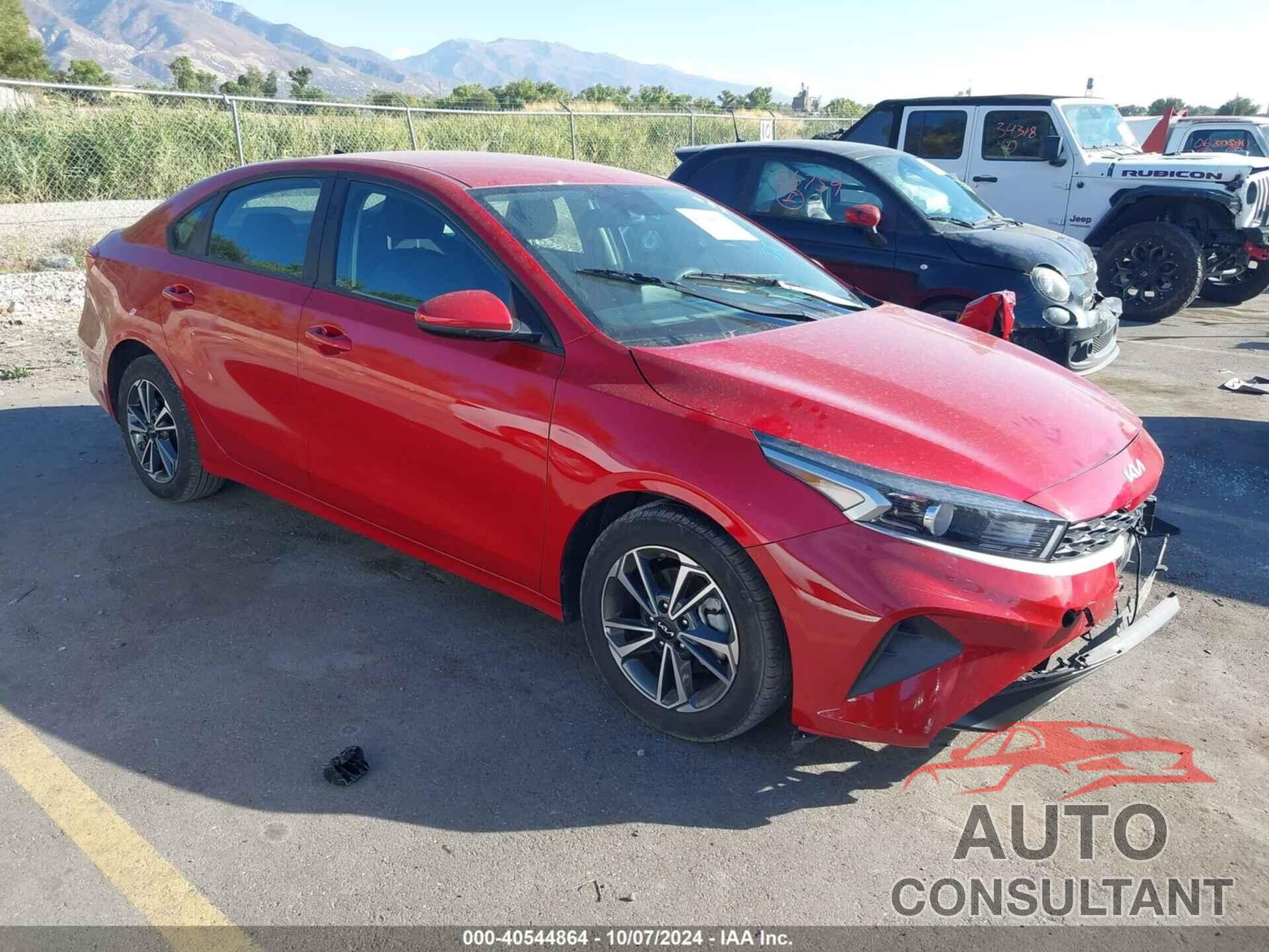 KIA FORTE 2023 - 3KPF24AD9PE583960