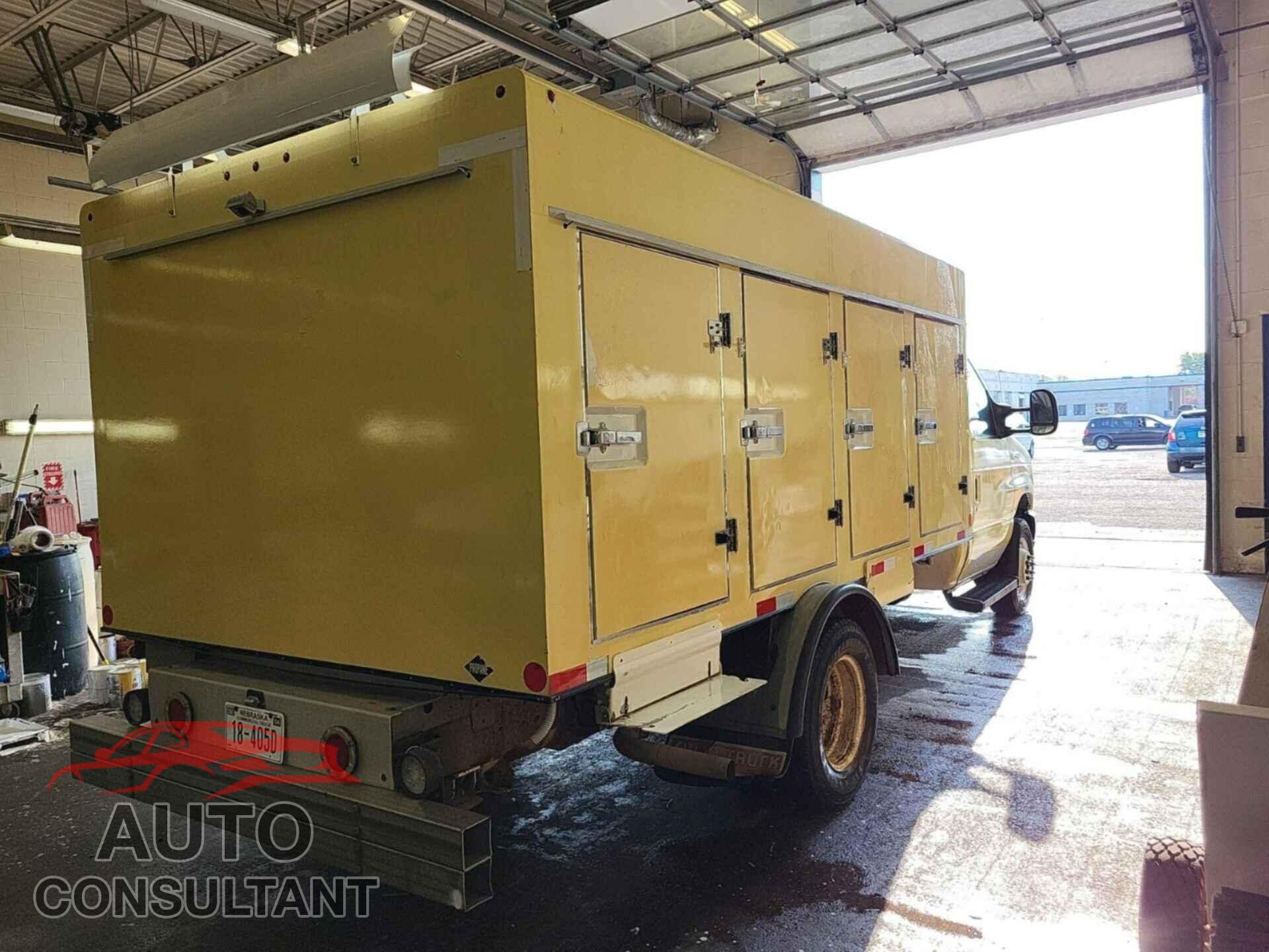 FORD ECONOLINE 2017 - 1FDXE4FS3HDC72235