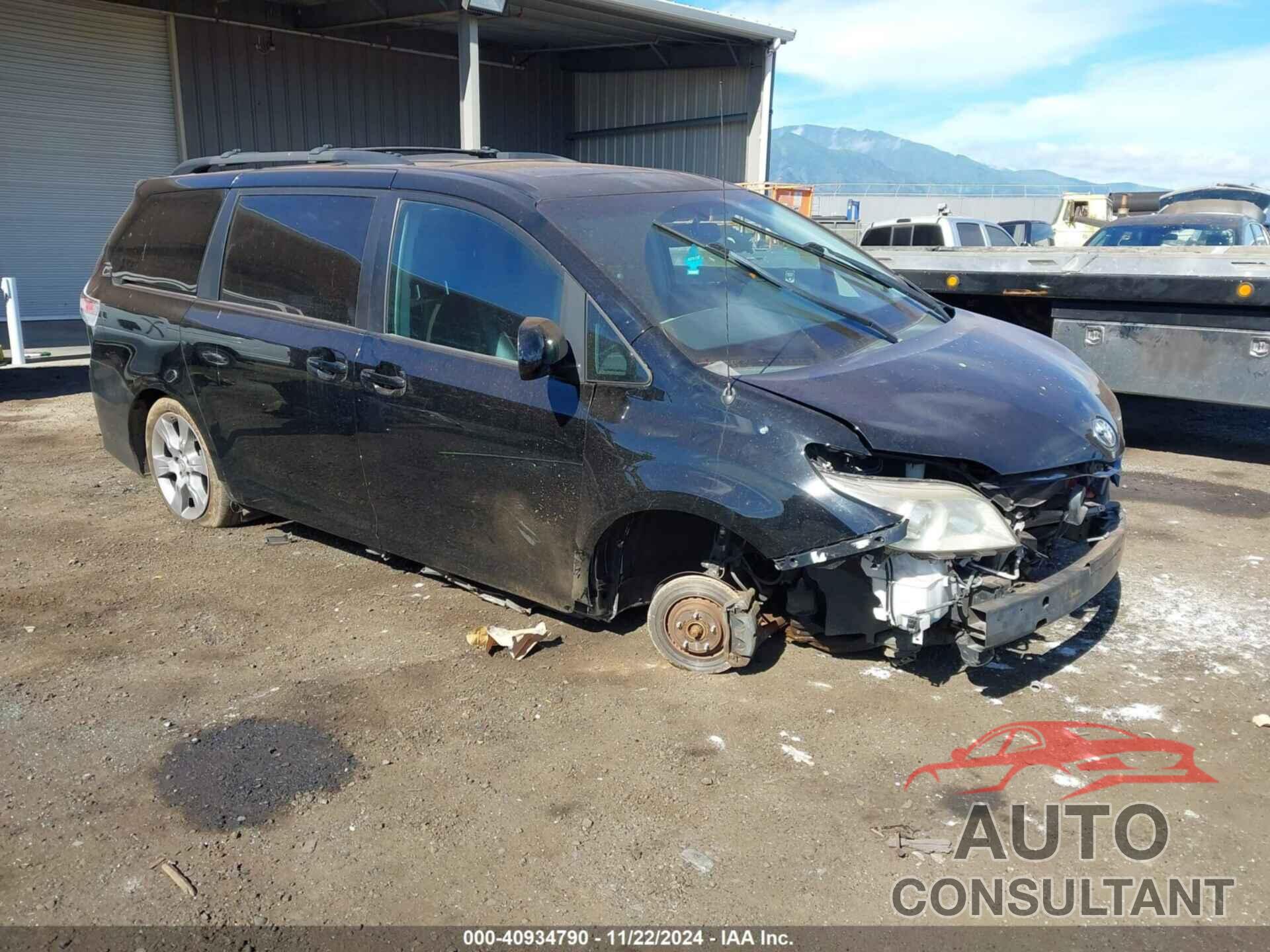 TOYOTA SIENNA 2012 - 5TDXK3DC0CS250936