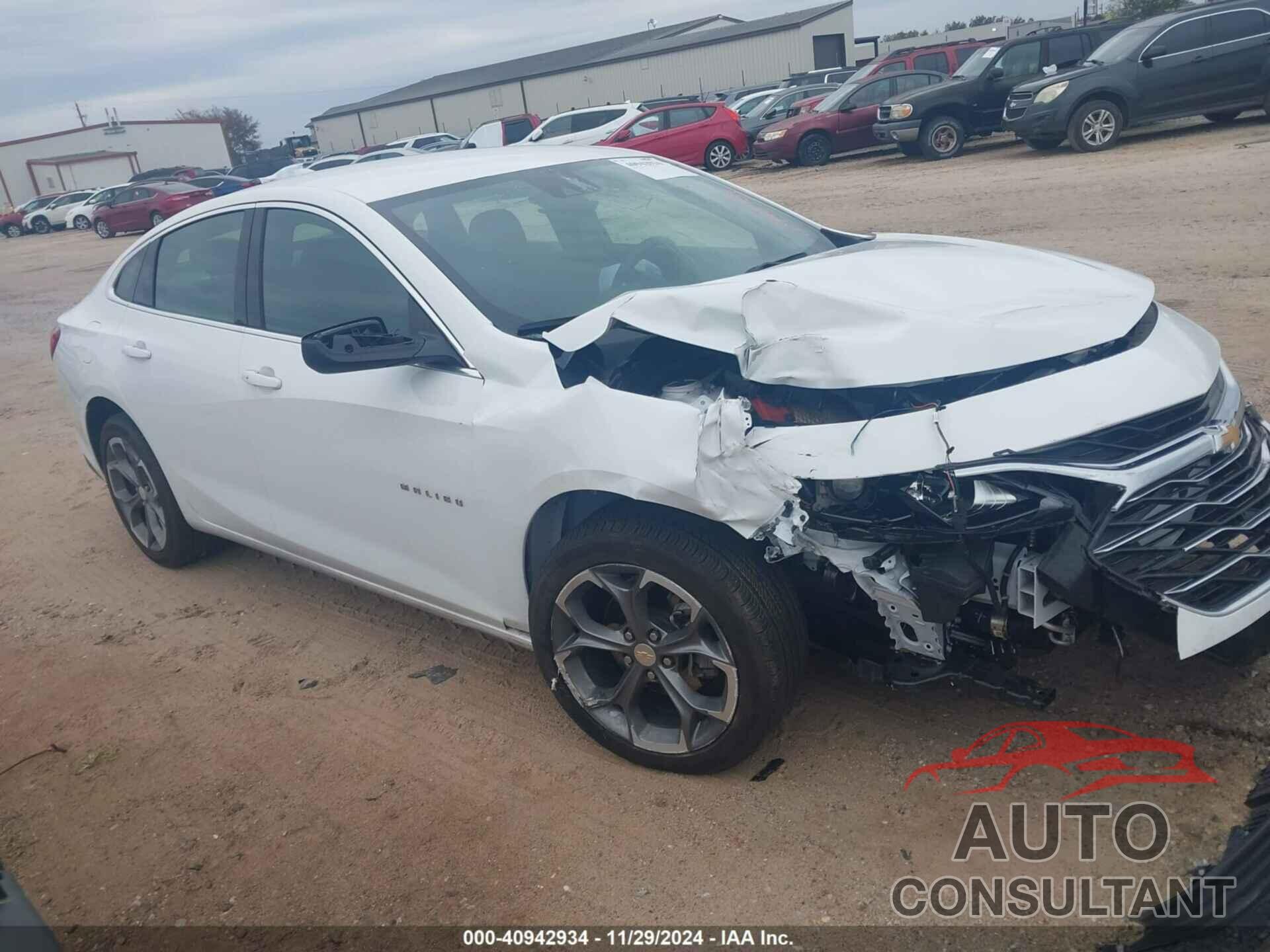 CHEVROLET MALIBU 2024 - 1G1ZD5STXRF142066
