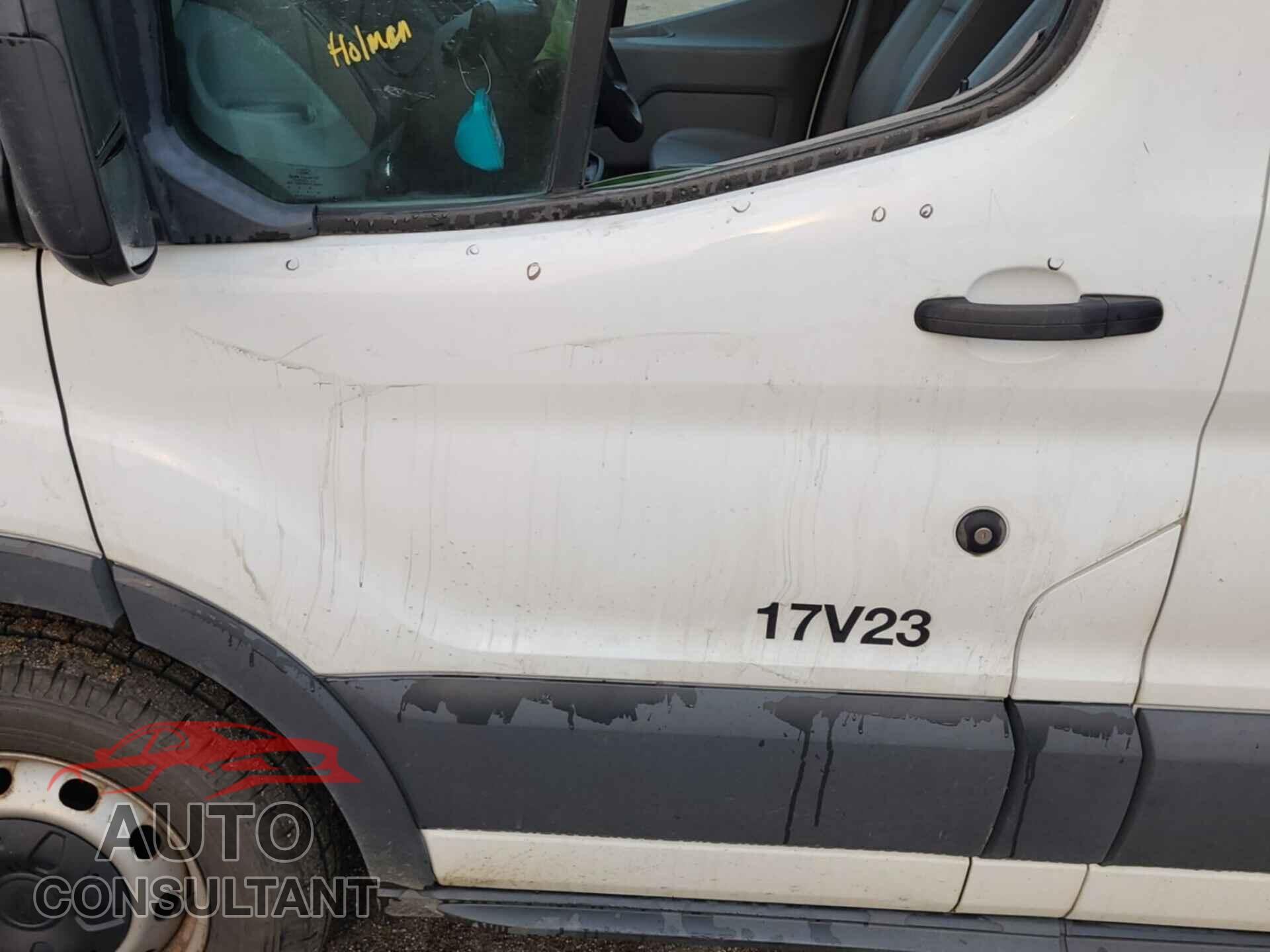 FORD TRANSIT 2017 - 1FTYR2CM7HKA34732