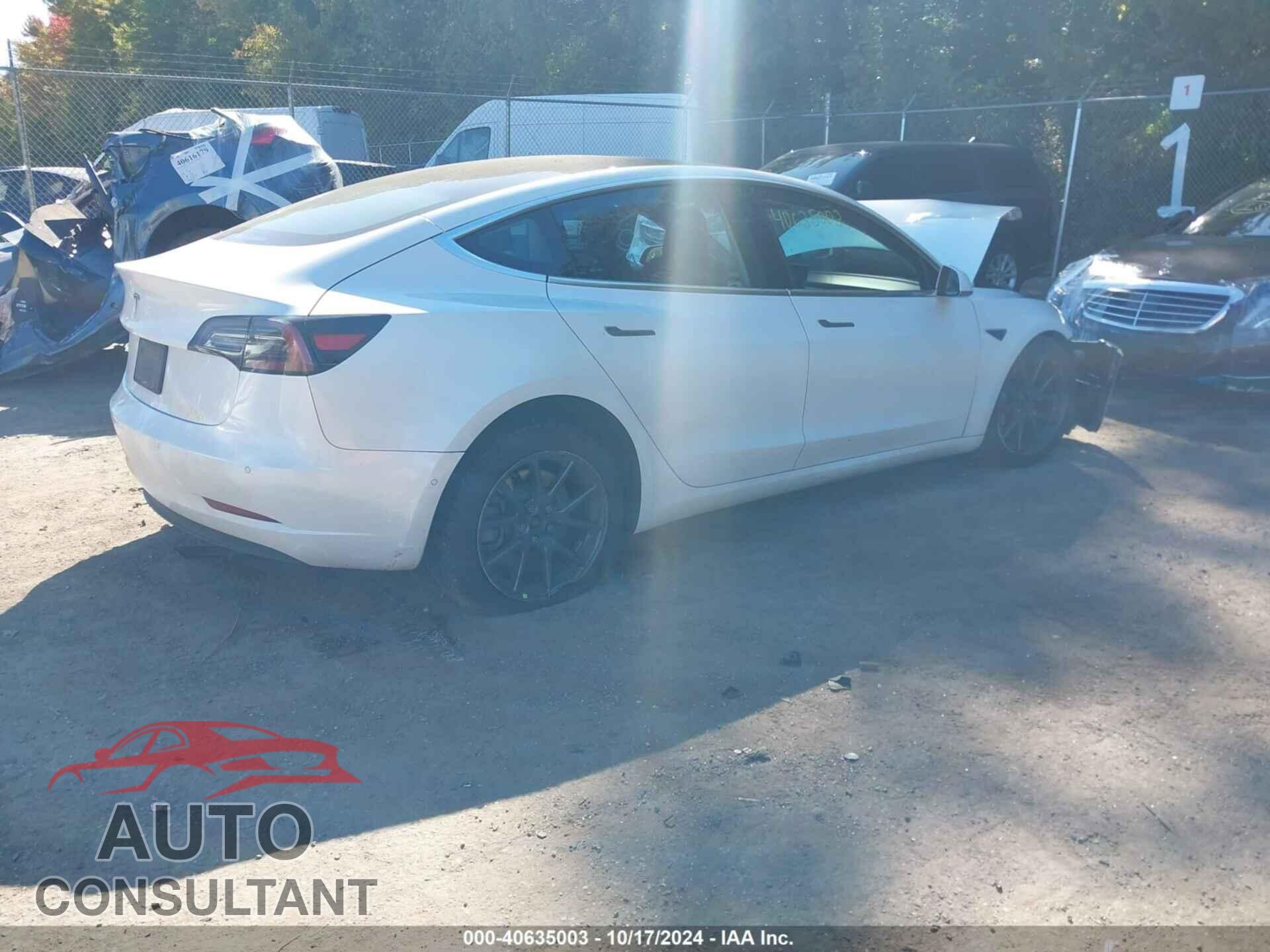 TESLA MODEL 3 2019 - 5YJ3E1EA9KF483479
