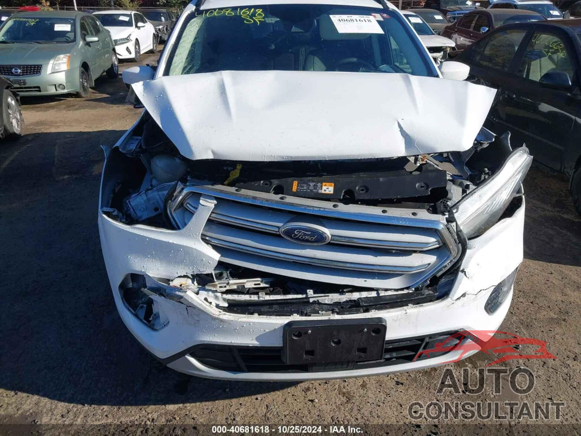 FORD ESCAPE 2018 - 1FMCU0GD3JUB16910