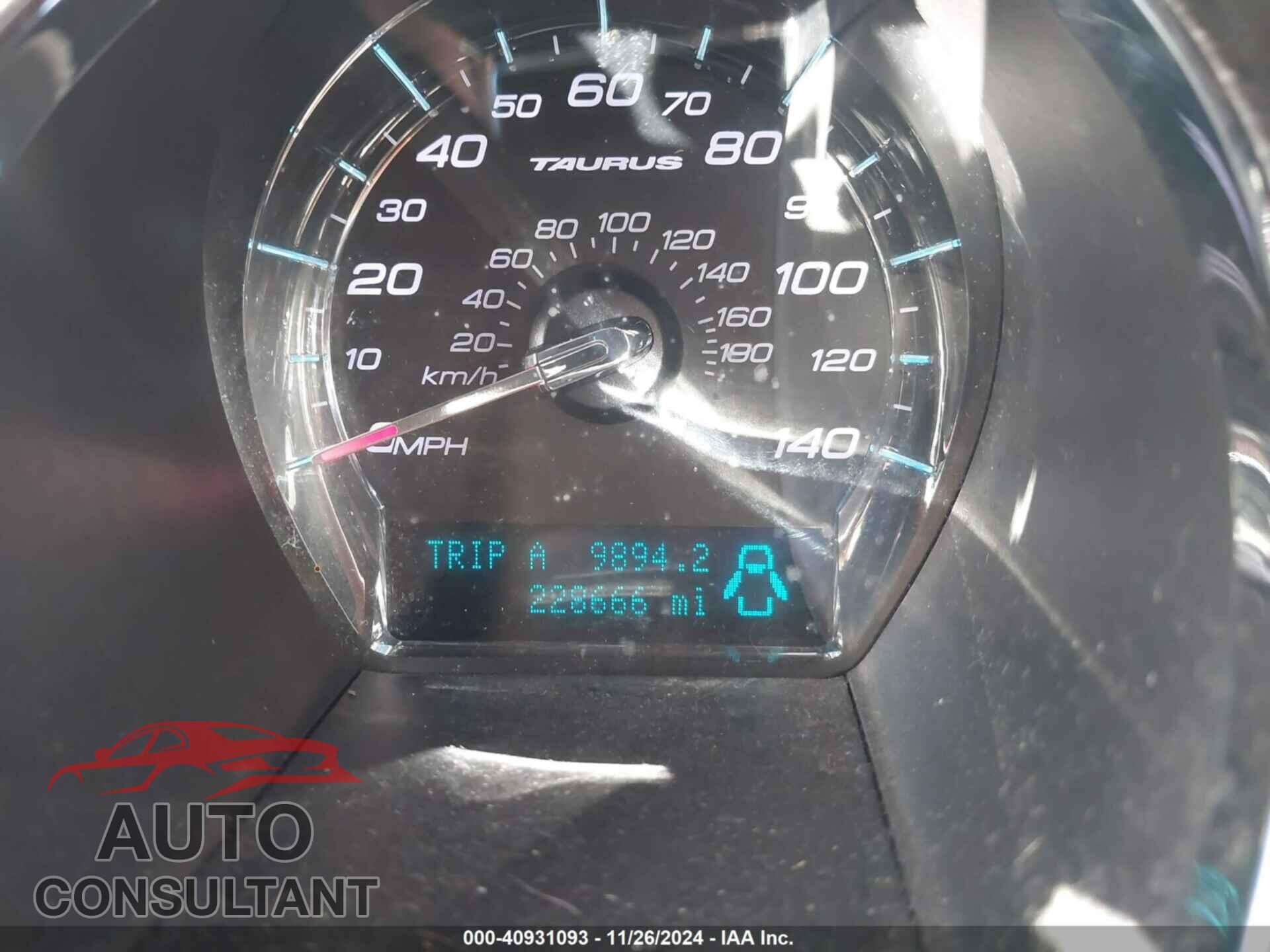 FORD TAURUS 2011 - 1FAHP2EW0BG161911