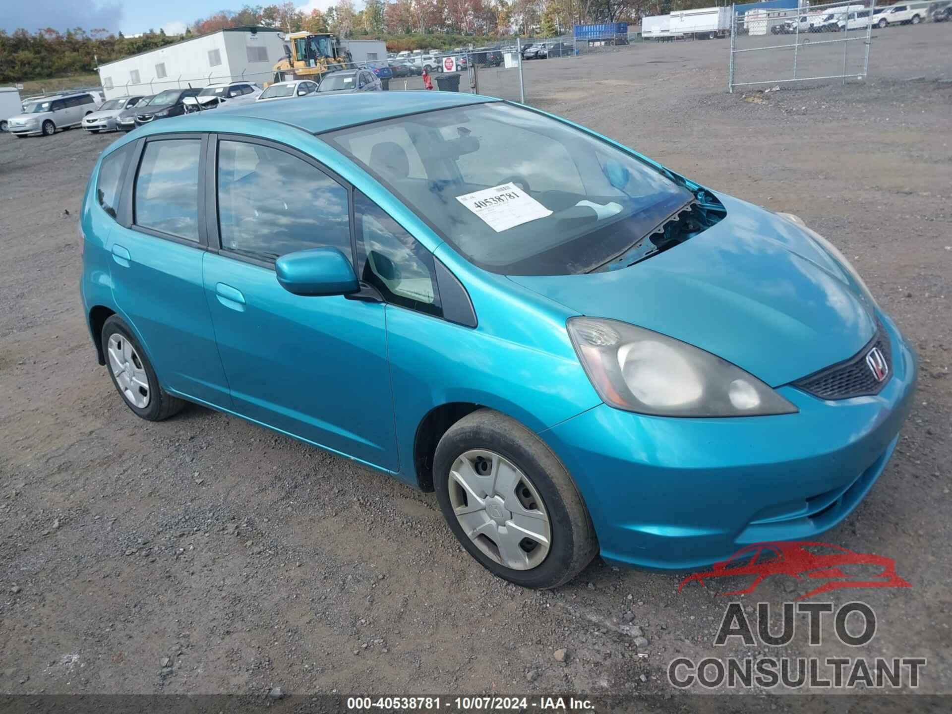 HONDA FIT 2013 - JHMGE8H30DC048257