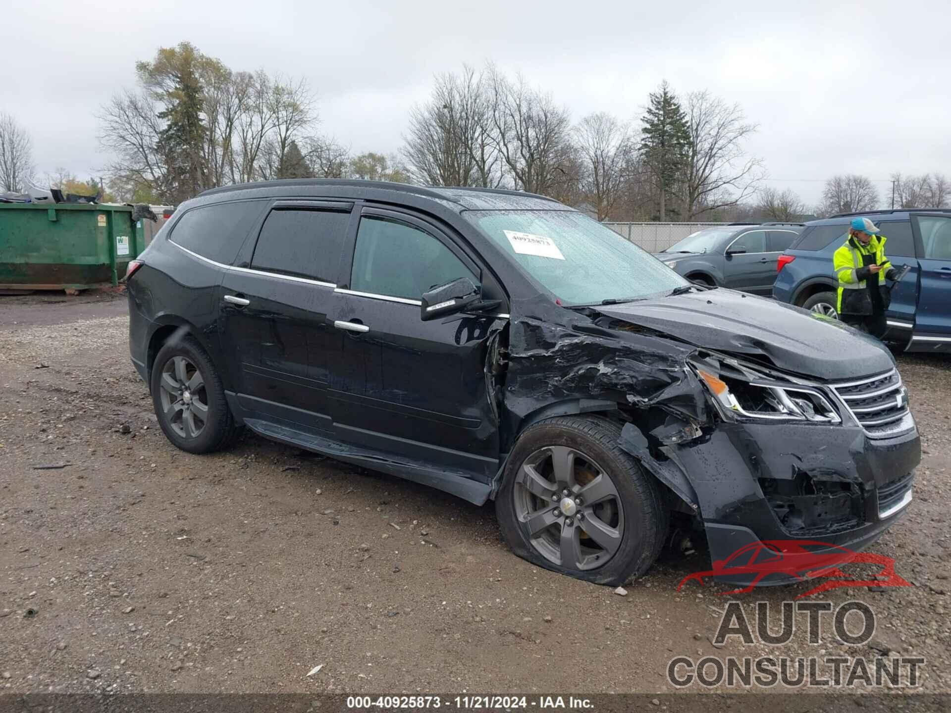 CHEVROLET TRAVERSE 2017 - 1GNKVHKD1HJ231205