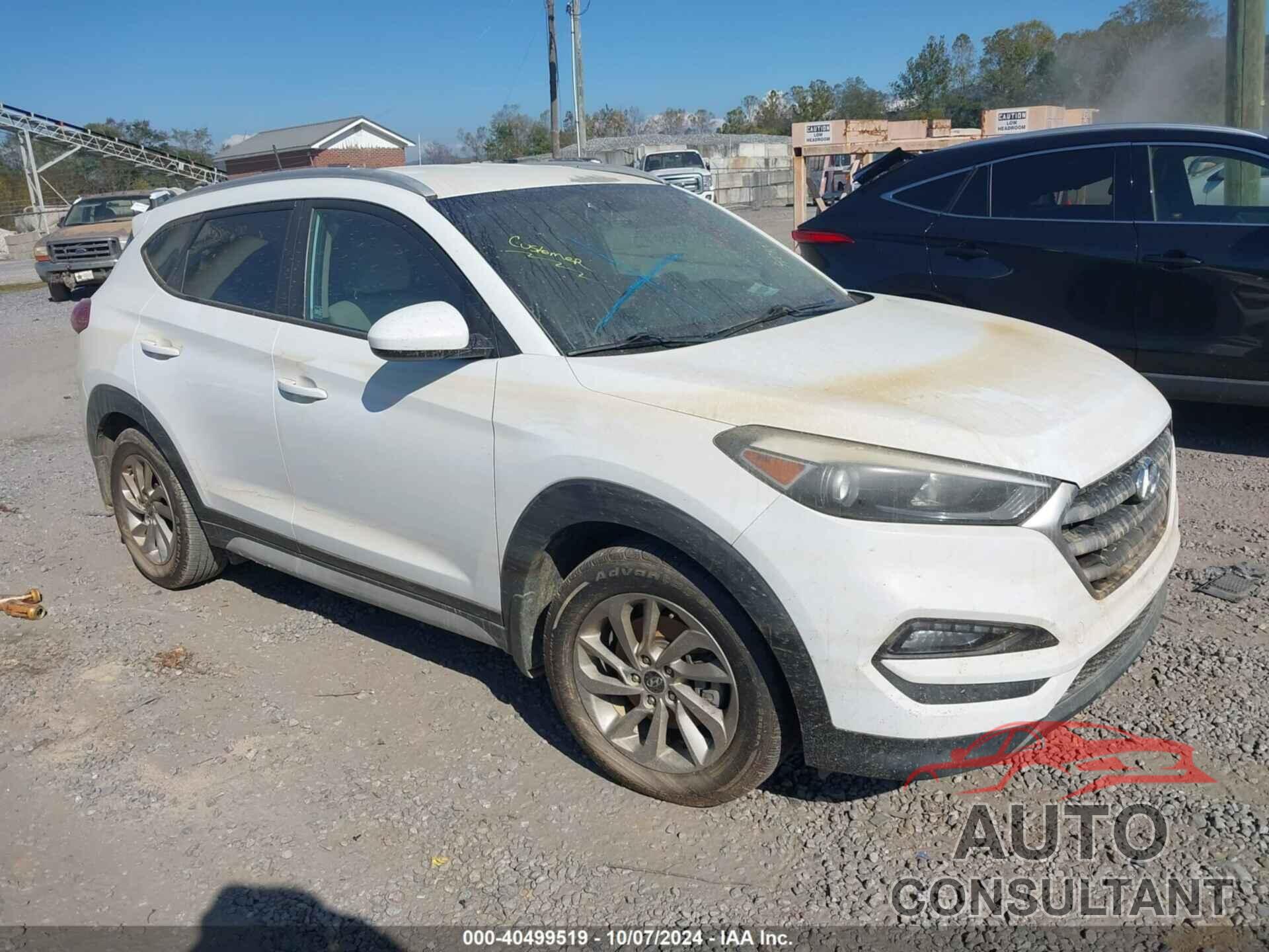 HYUNDAI TUCSON 2017 - KM8J33A40HU400414