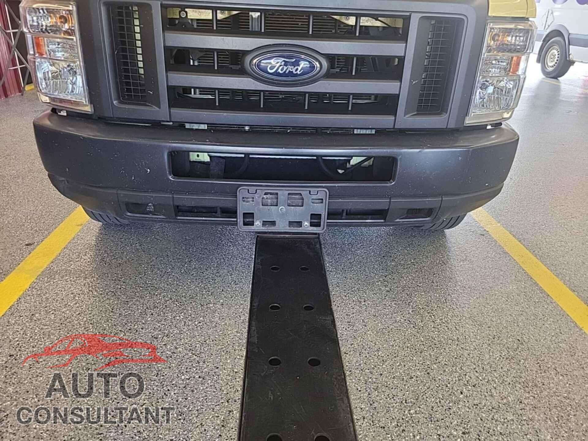 FORD ECONOLINE 2019 - 1FDXE4FS3KDC52252
