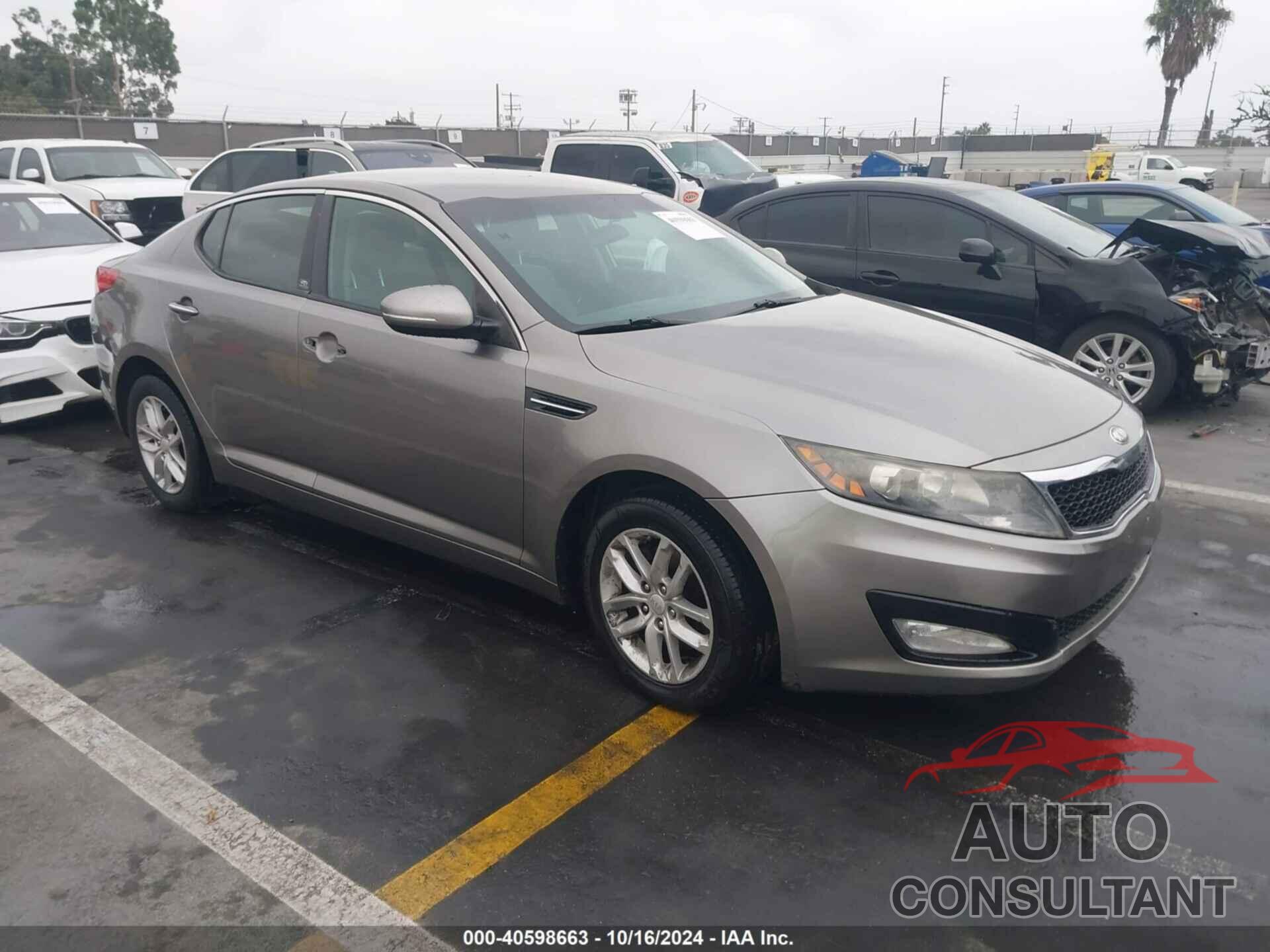 KIA OPTIMA 2013 - 5XXGM4A77DG236333