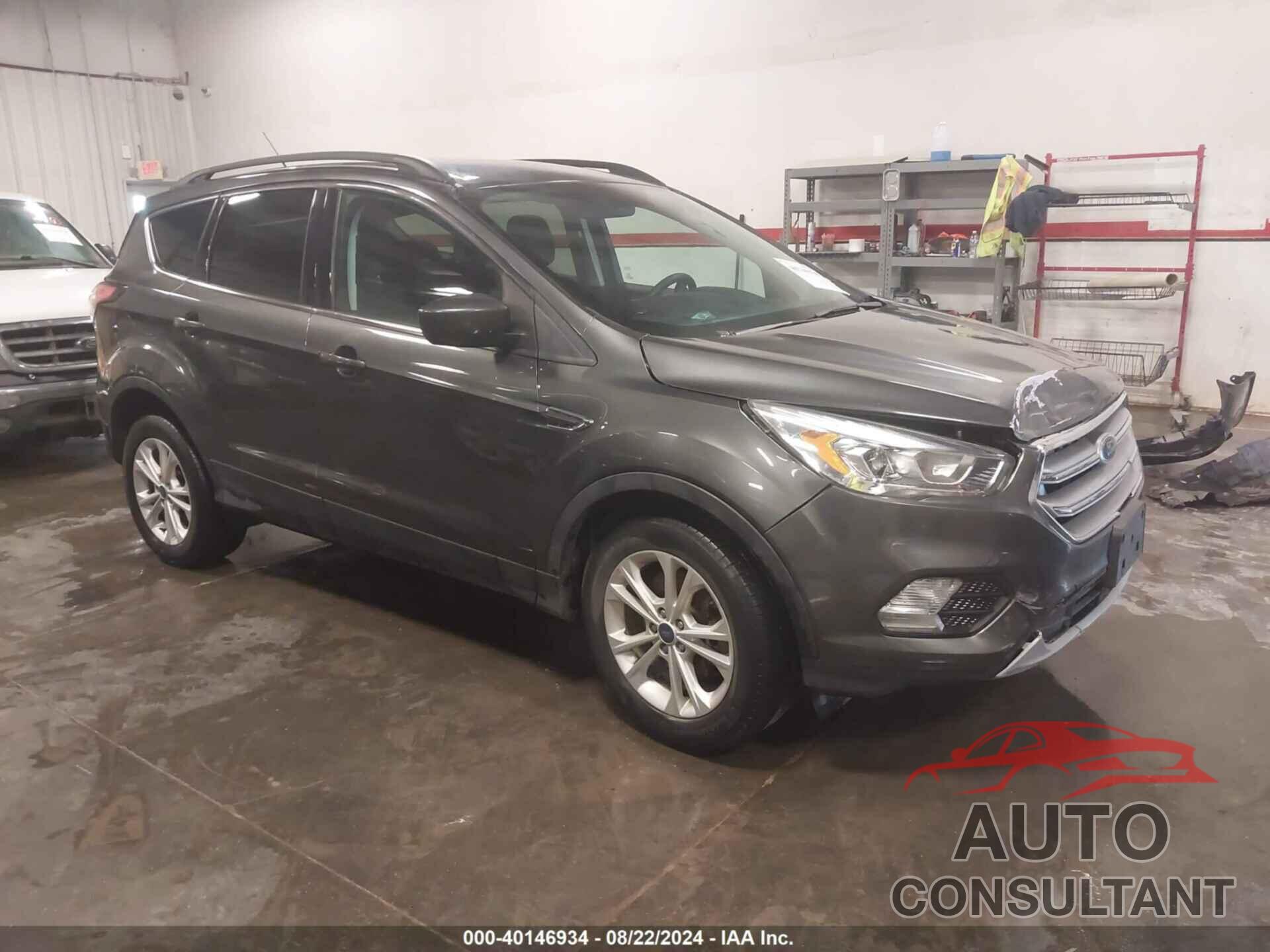 FORD ESCAPE 2017 - 1FMCU9G92HUB02099