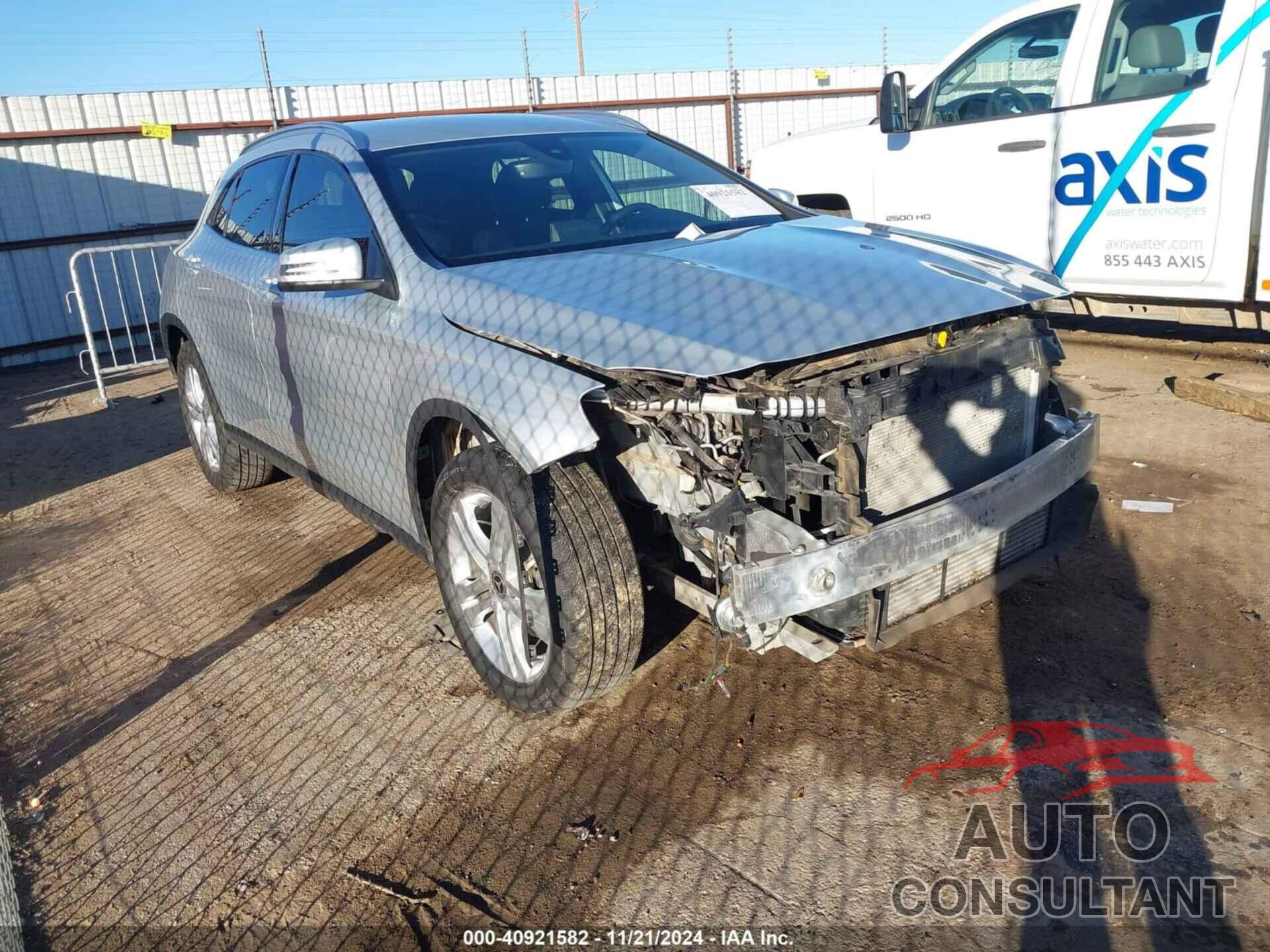 MERCEDES-BENZ GLA 250 2019 - WDCTG4EB0KU013427