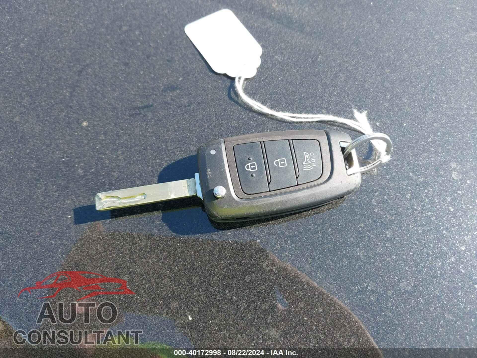 HYUNDAI TUCSON 2023 - 5NMJACAE6PH223473