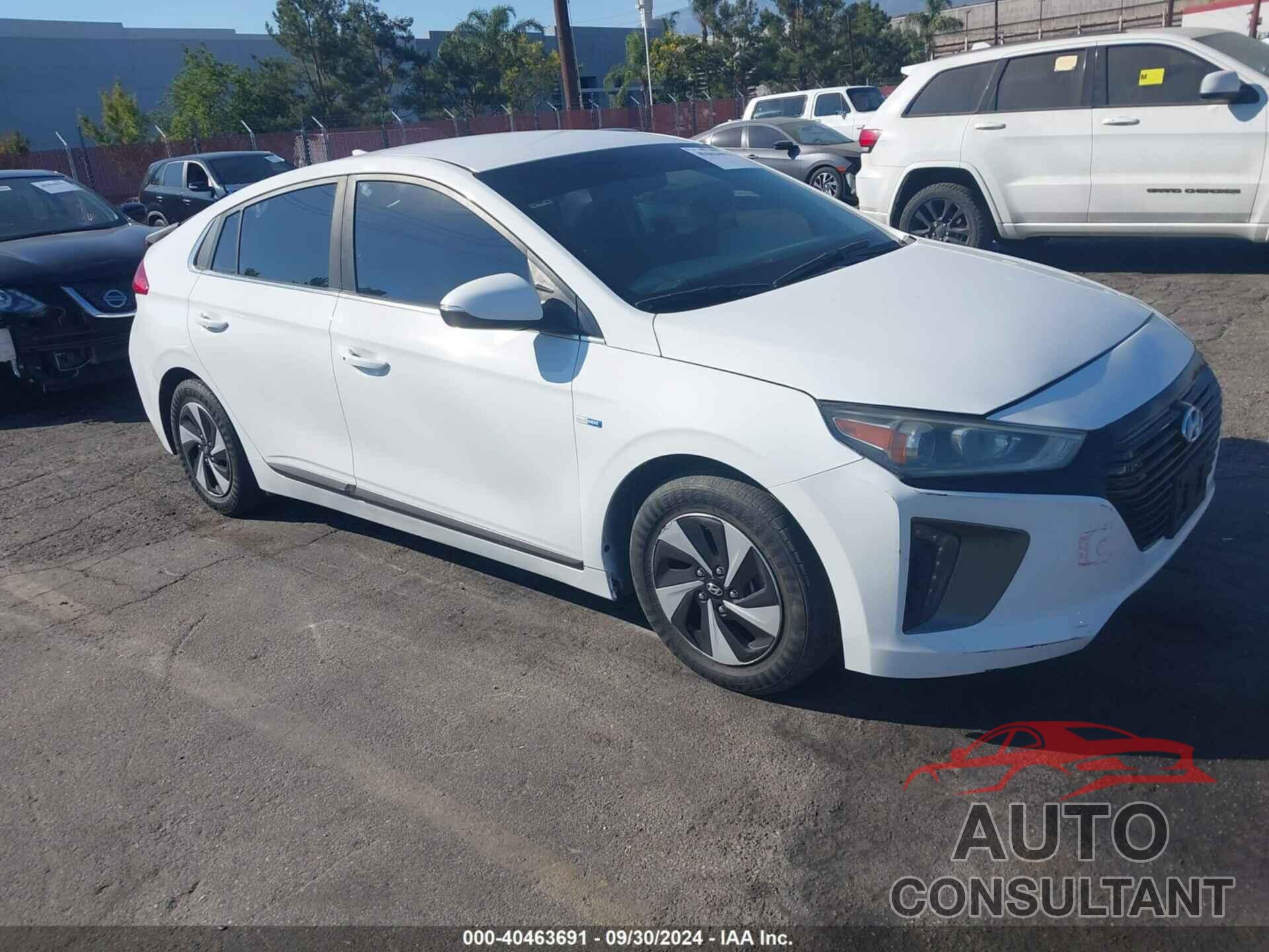 HYUNDAI IONIQ HYBRID 2017 - KMHC75LC5HU046693