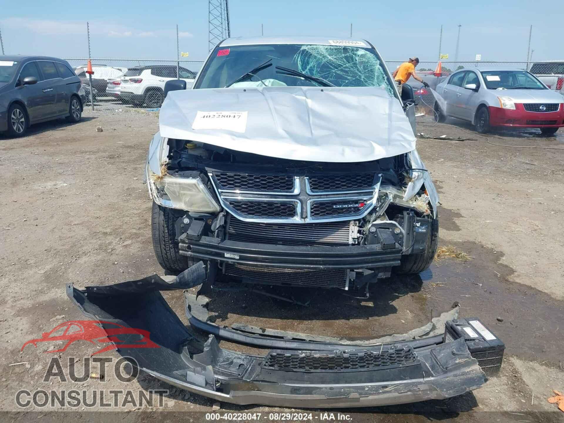 DODGE JOURNEY 2012 - 3C4PDCAB5CT290196