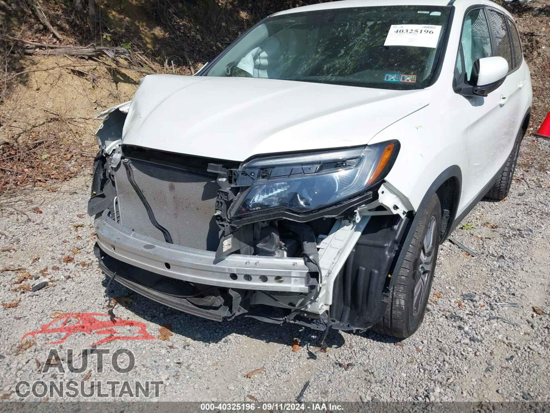 HONDA PILOT 2017 - 5FNYF6H32HB044792