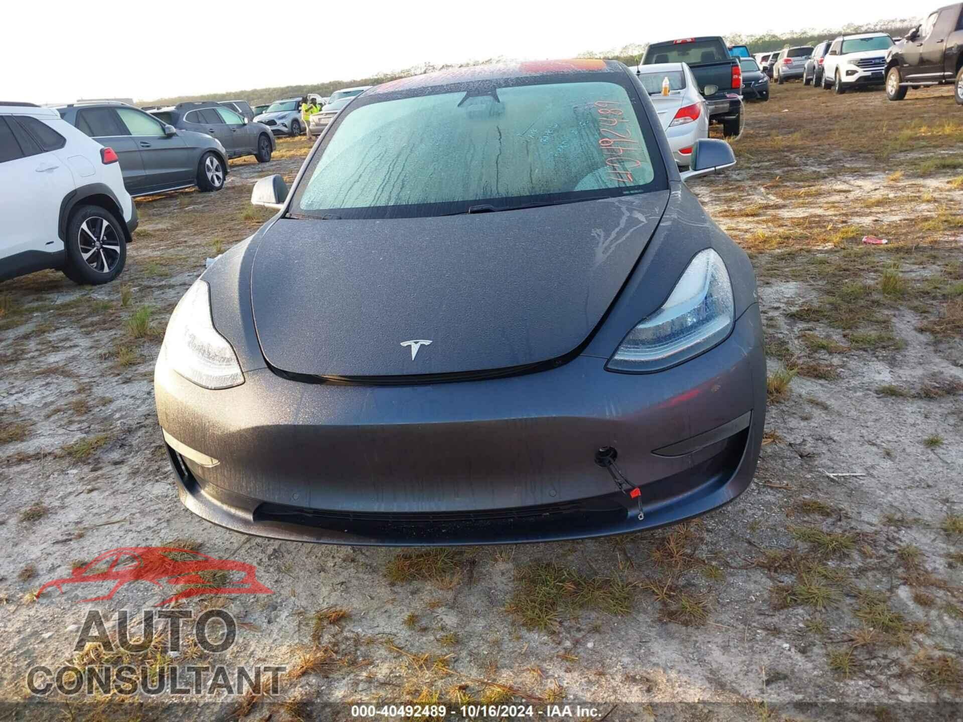 TESLA MODEL 3 2018 - 5YJ3E1EA6JF034579