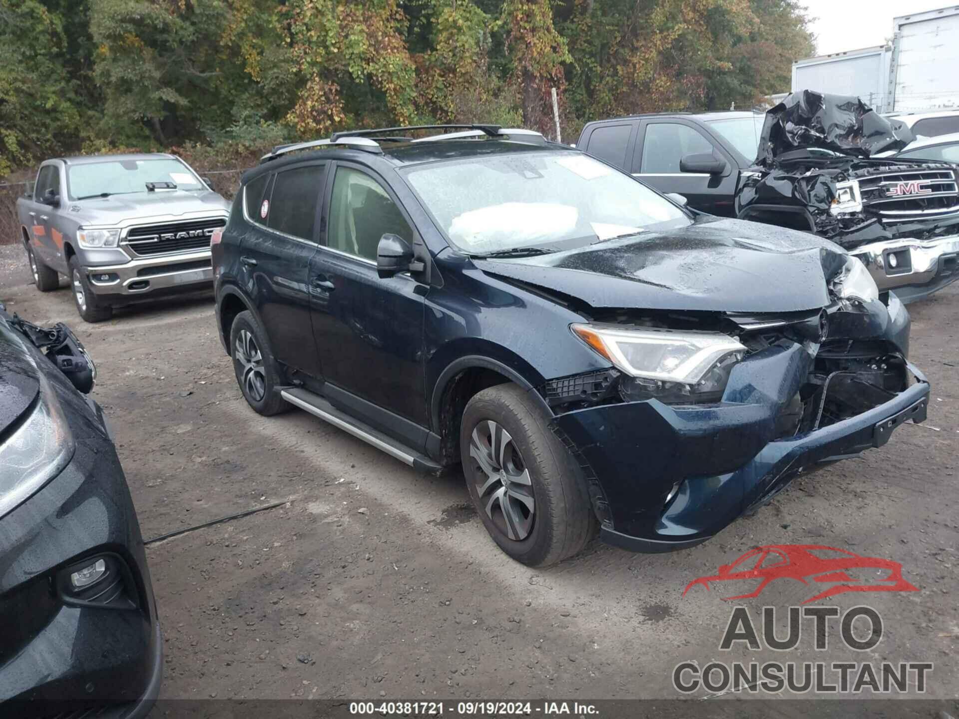 TOYOTA RAV4 2018 - JTMBFREV6JJ220318