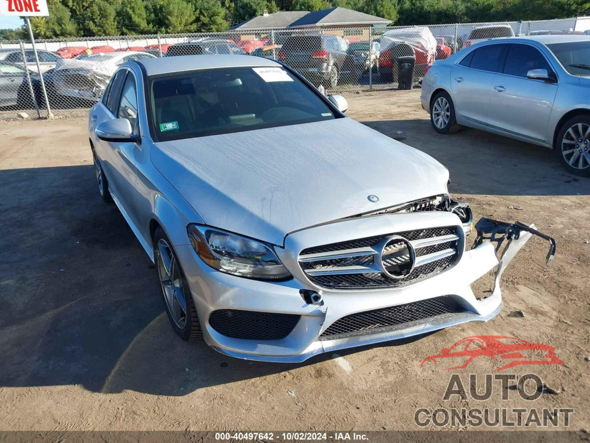 MERCEDES-BENZ C 300 2015 - 55SWF4JB0FU056335