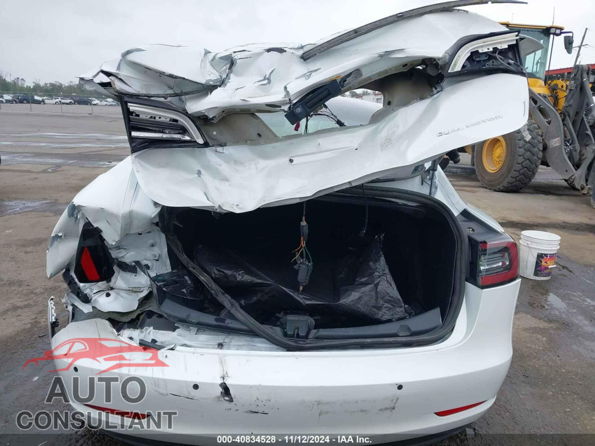 TESLA MODEL 3 2021 - 5YJ3E1EB6MF988276
