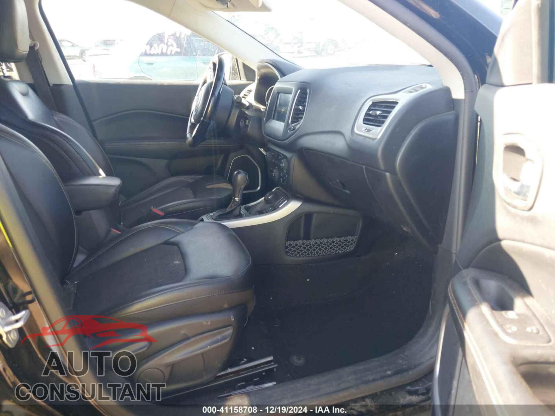 JEEP COMPASS 2020 - 3C4NJDBB1LT197194