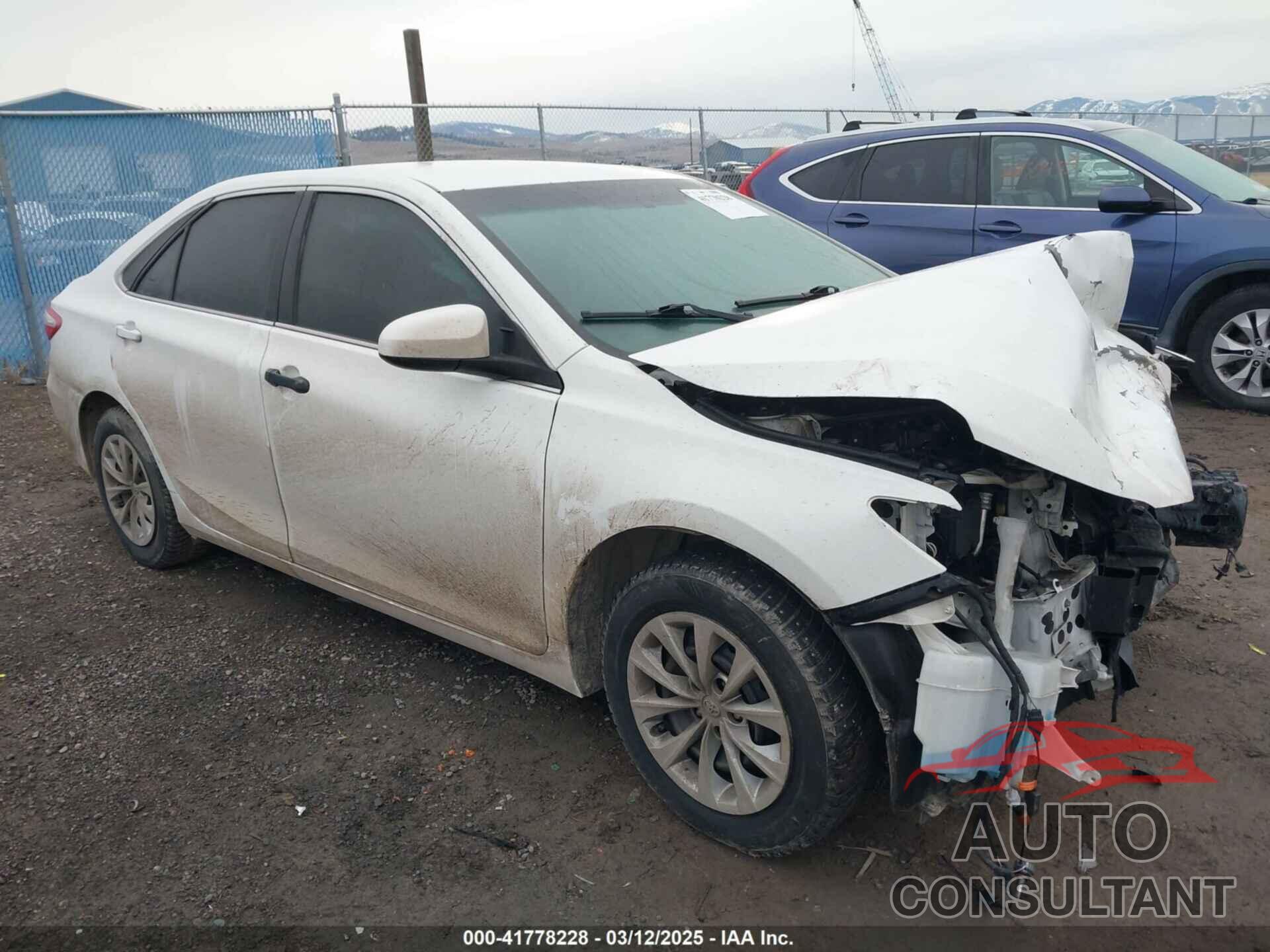 TOYOTA CAMRY 2016 - 4T4BF1FK8GR524622