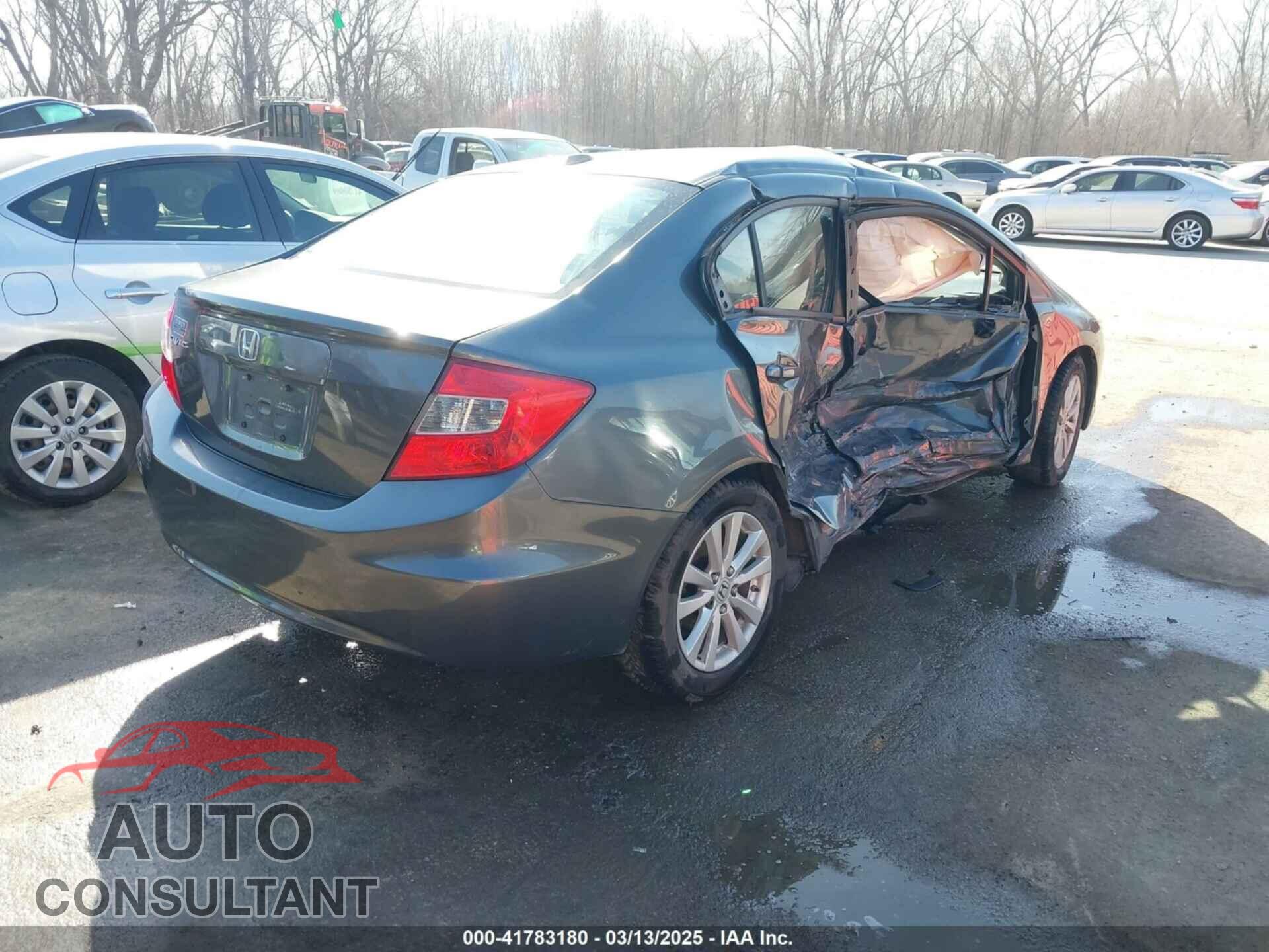 HONDA CIVIC 2012 - 19XFB2F88CE017444