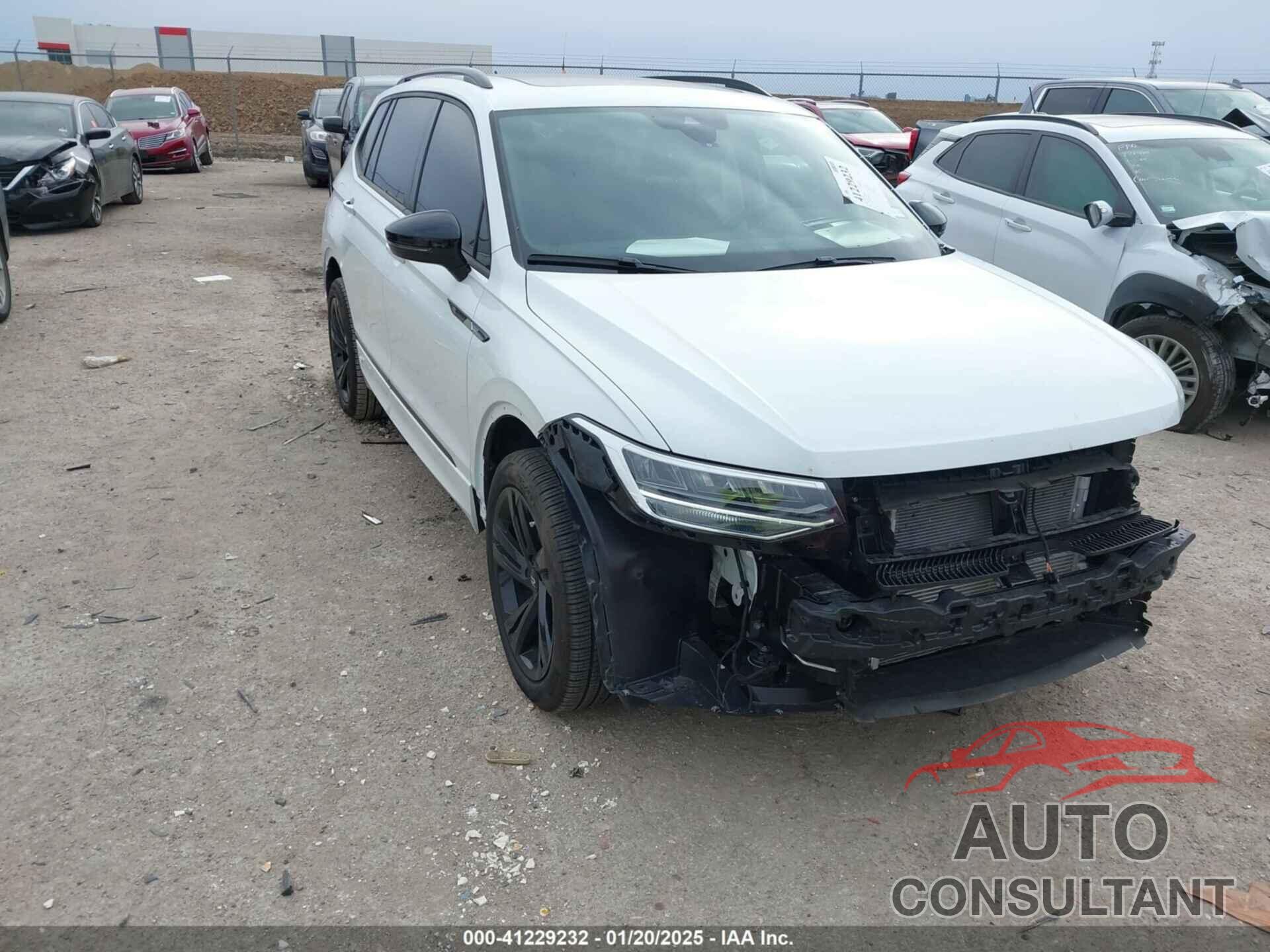 VOLKSWAGEN TIGUAN 2024 - 3VVCB7AX7RM112446