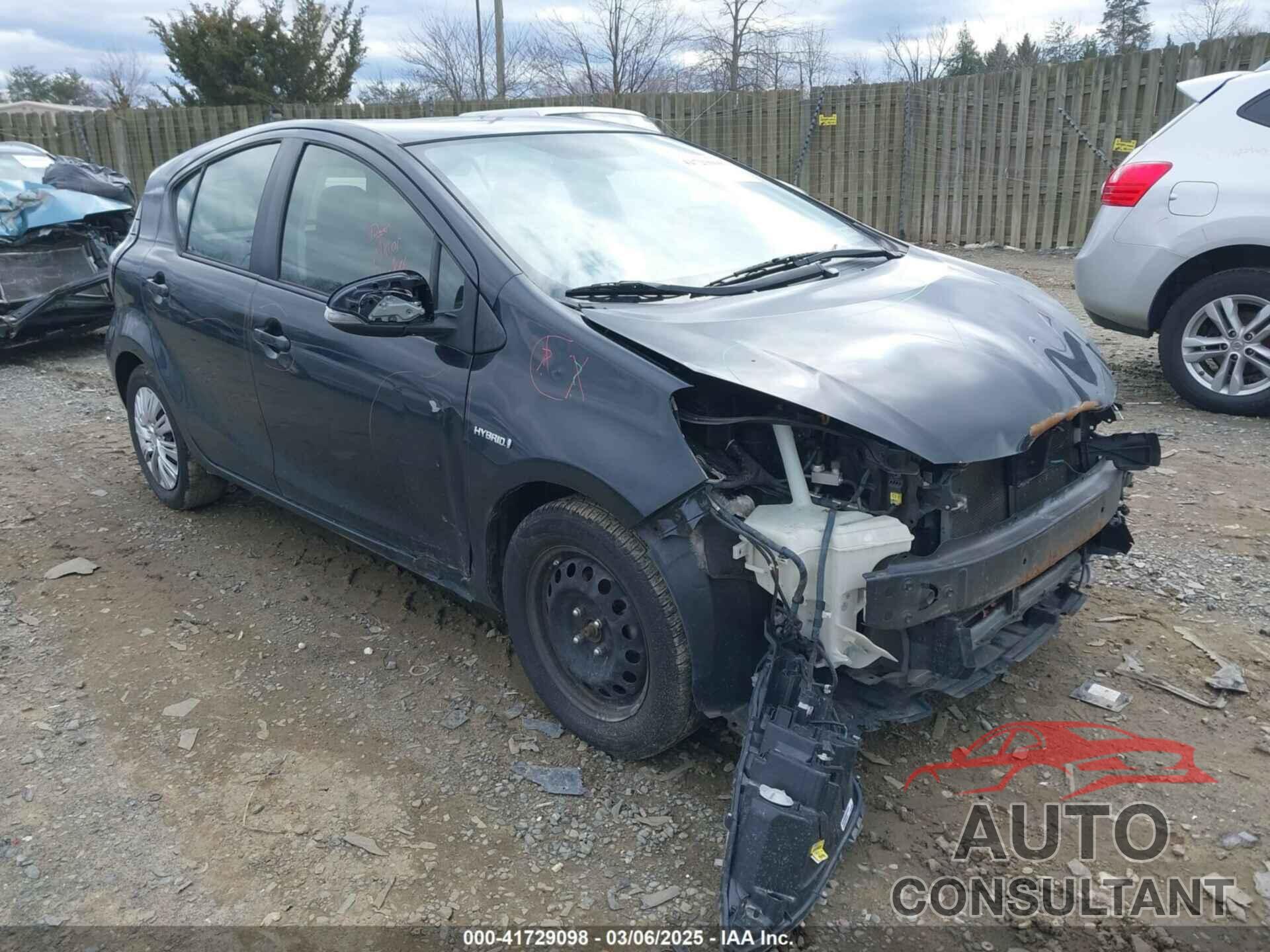 TOYOTA PRIUS C 2016 - JTDKDTB33G1137640