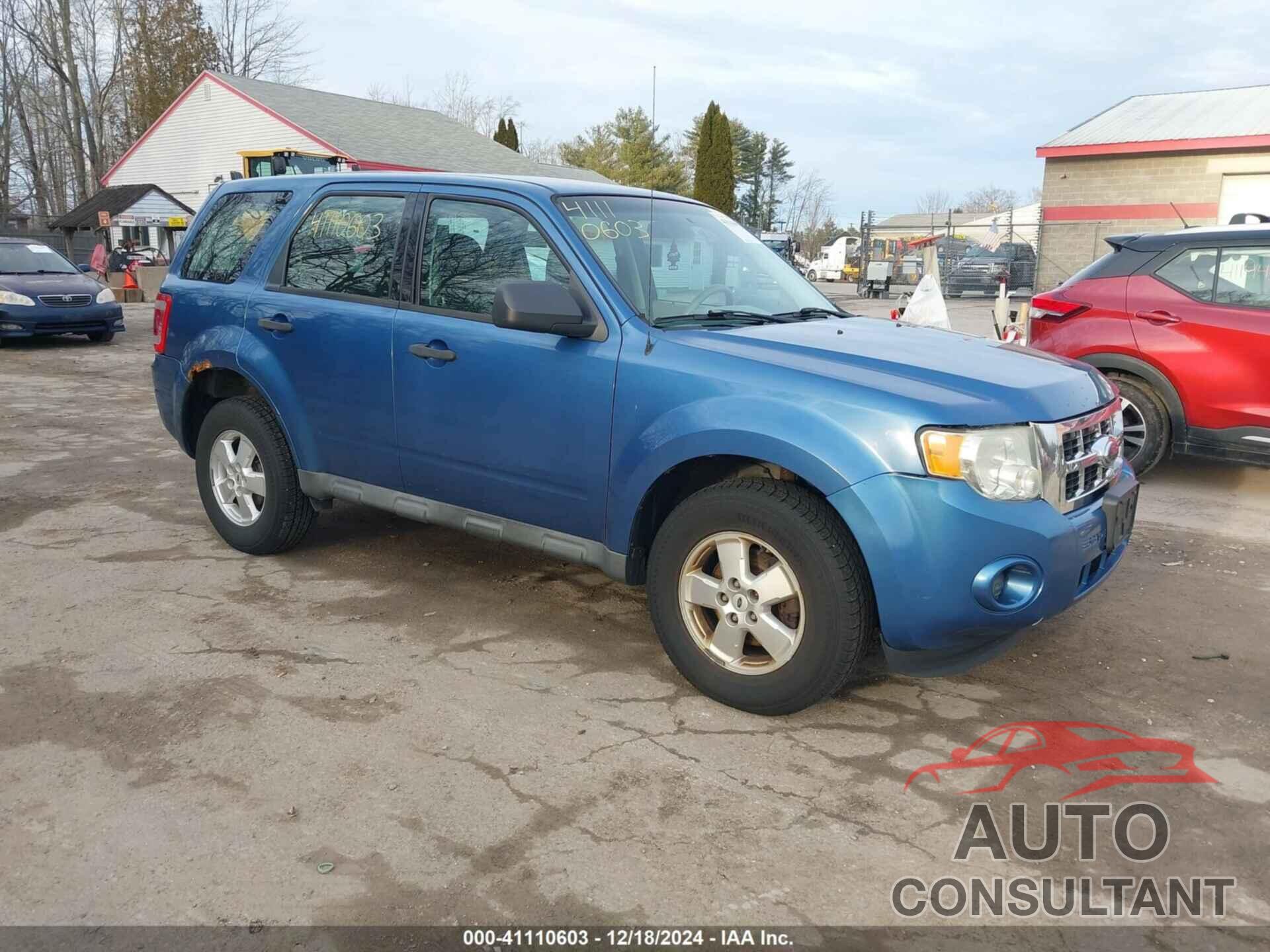 FORD ESCAPE 2009 - 1FMCU92749KC81717