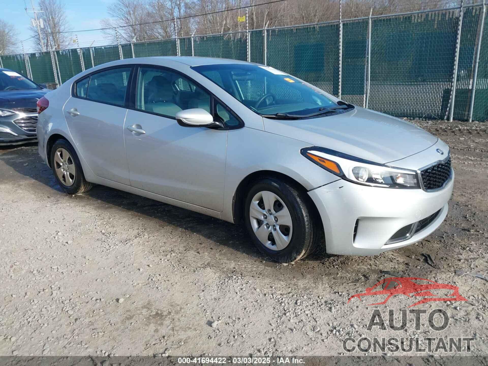 KIA FORTE 2018 - 3KPFL4A72JE213822