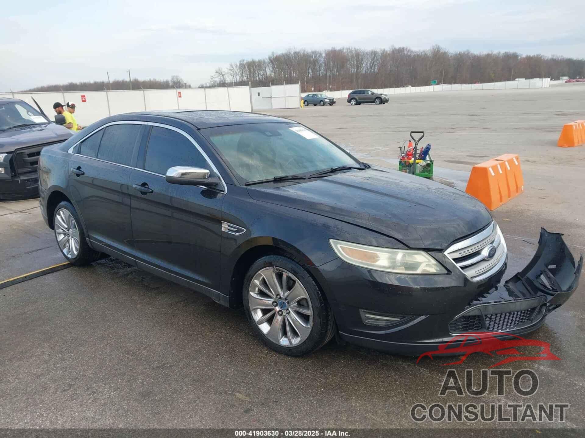 FORD TAURUS 2010 - 1FAHP2FW9AG115121