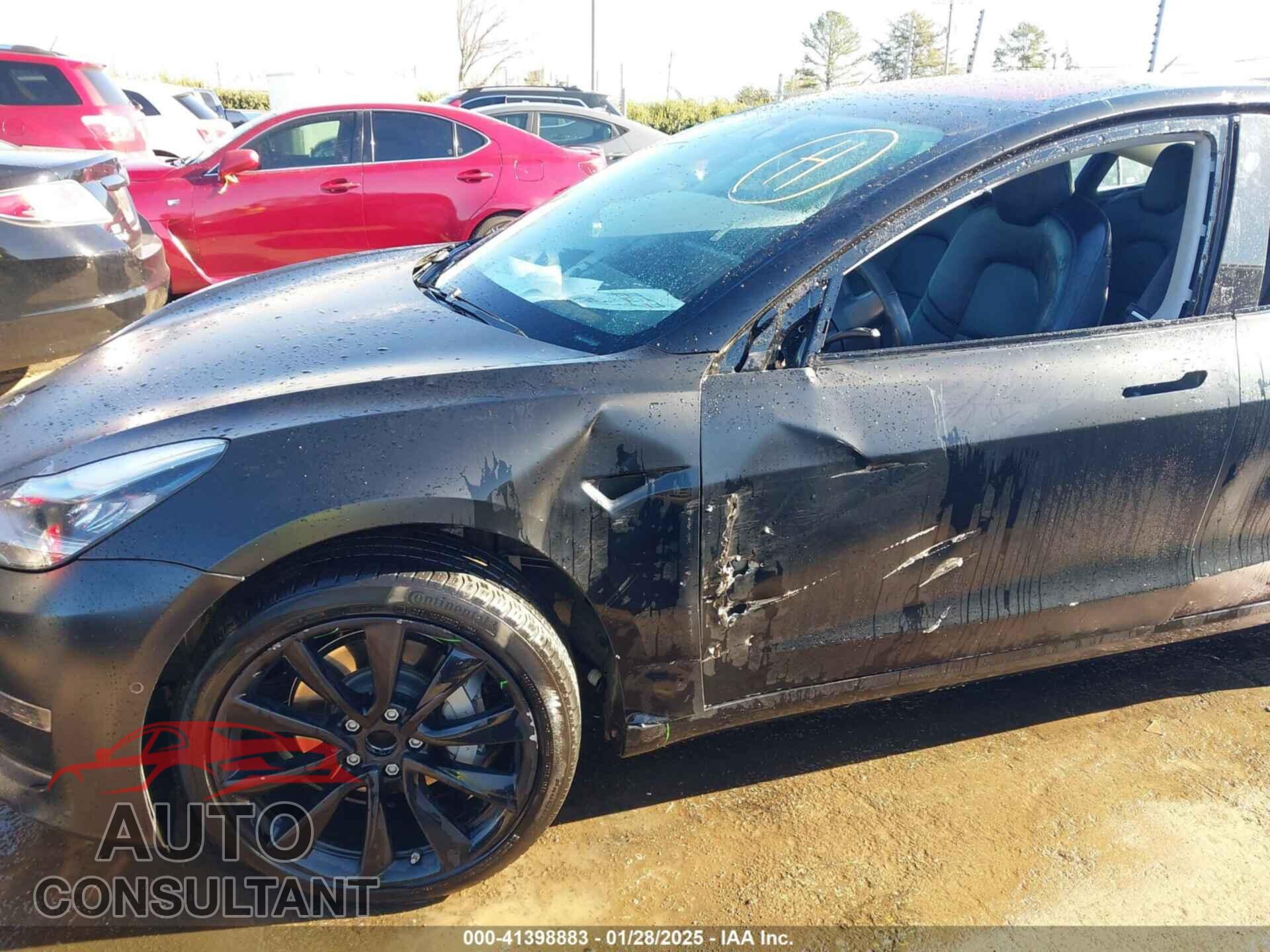 TESLA MODEL 3 2018 - 5YJ3E1EA2JF009324