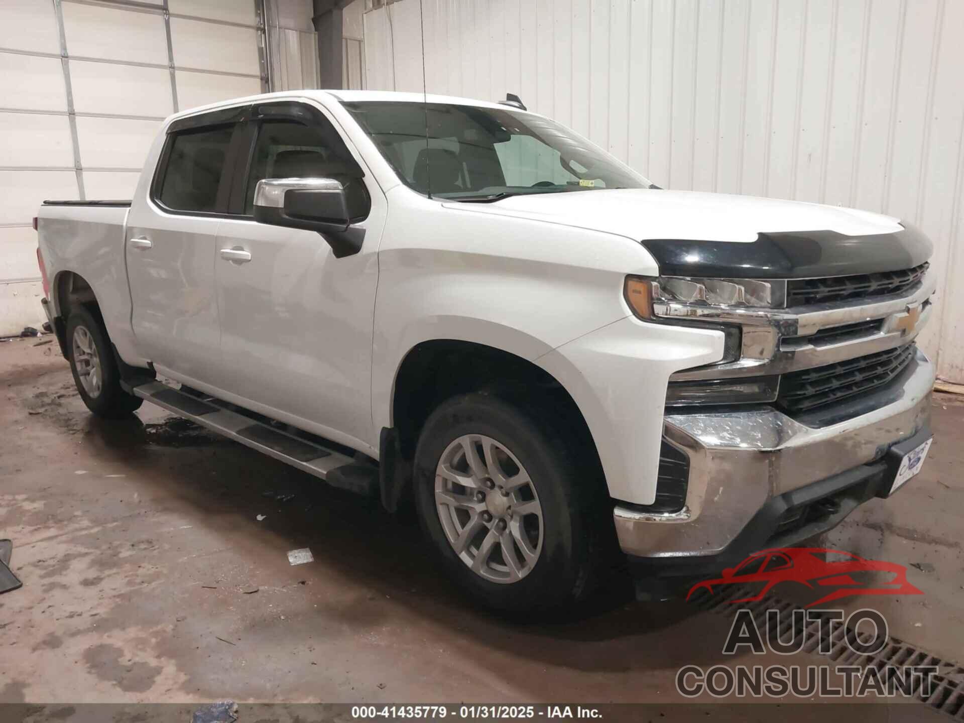 CHEVROLET SILVERADO 1500 2021 - 1GCUYDED7MZ361532