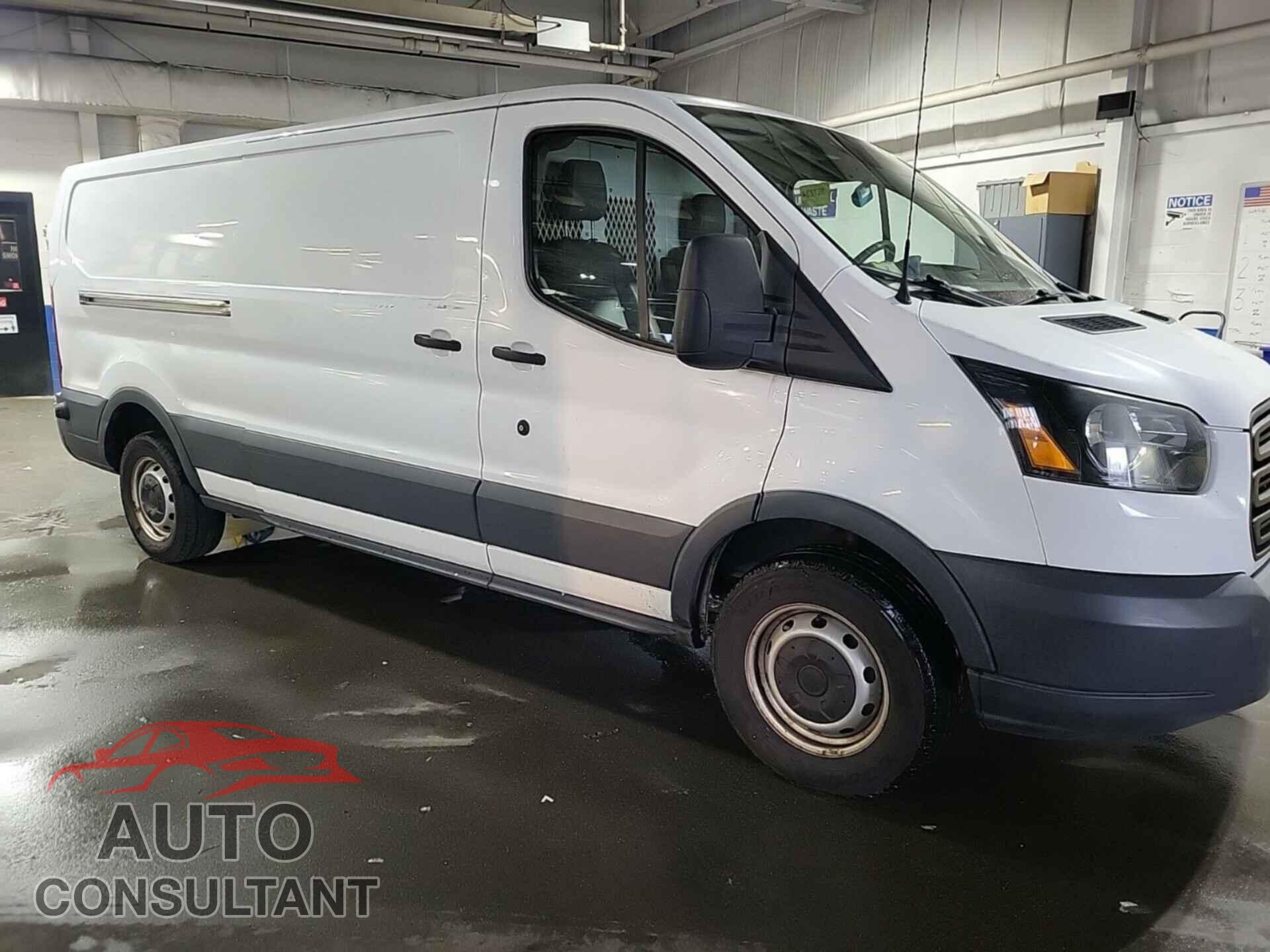 FORD TRANSIT-150 2015 - 1FTNE2YM4FKB32279