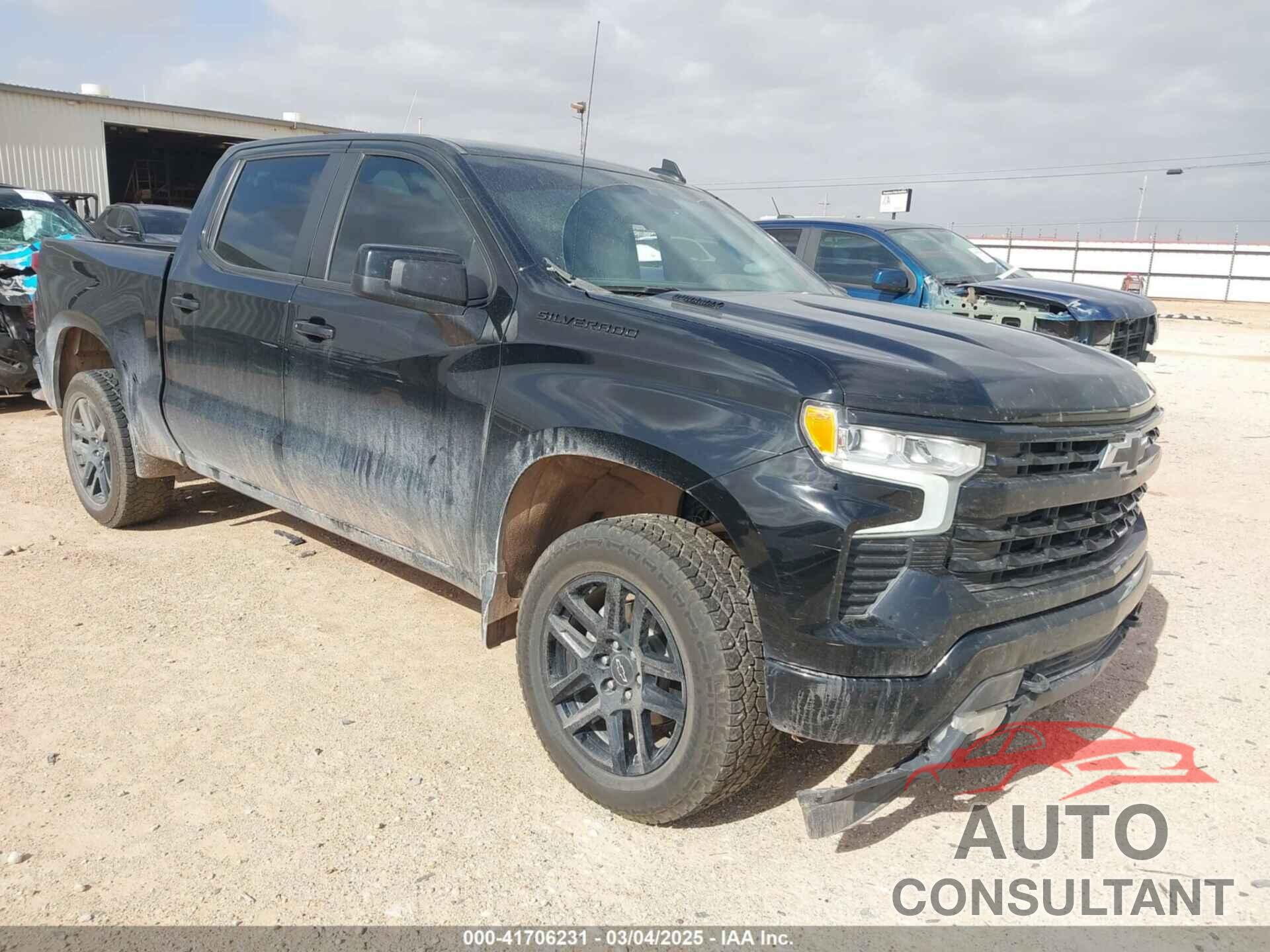 CHEVROLET SILVERADO 1500 2023 - 1GCUDEE83PZ184132